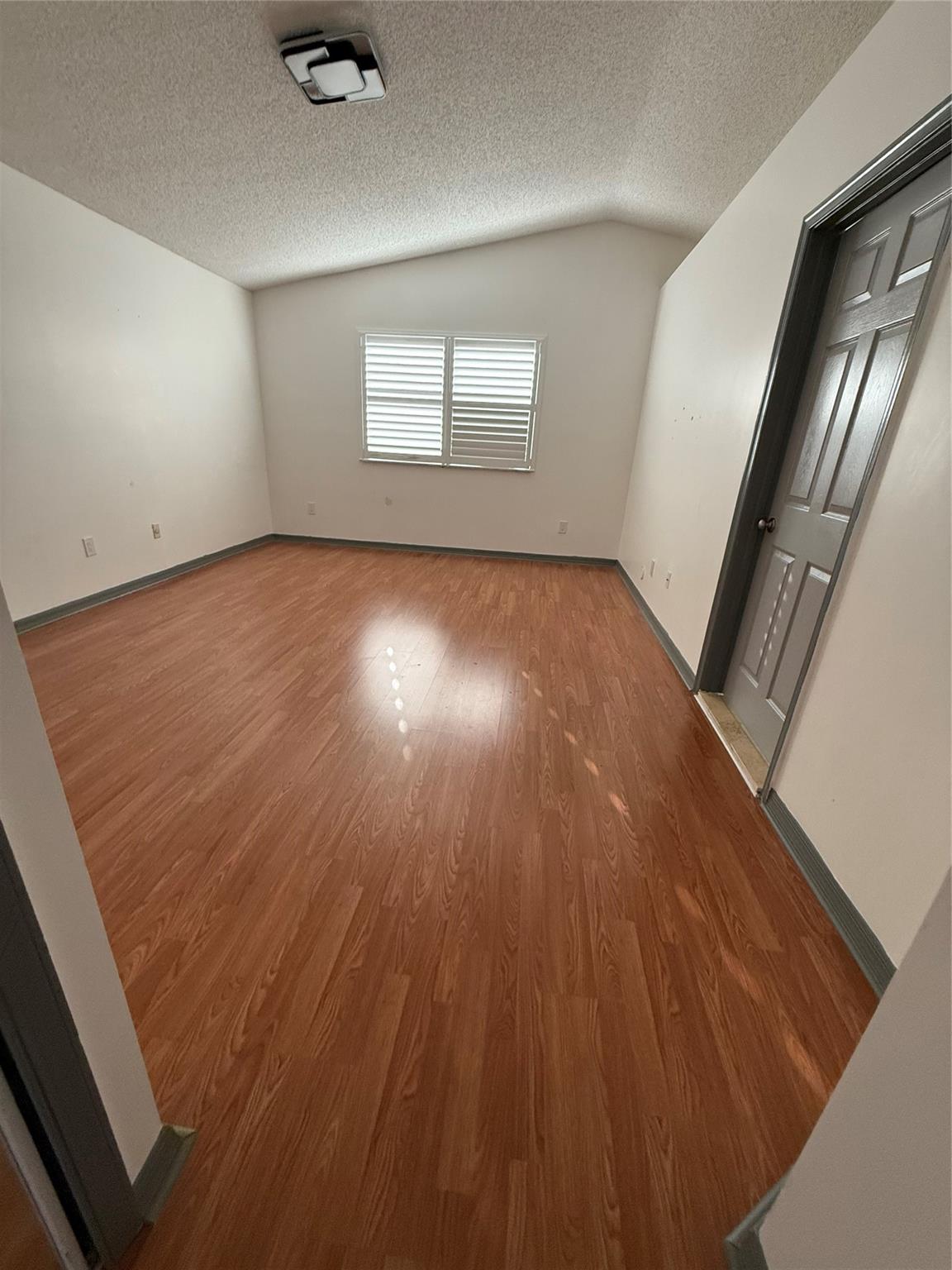 Twin Acres 154-15 B - Residential