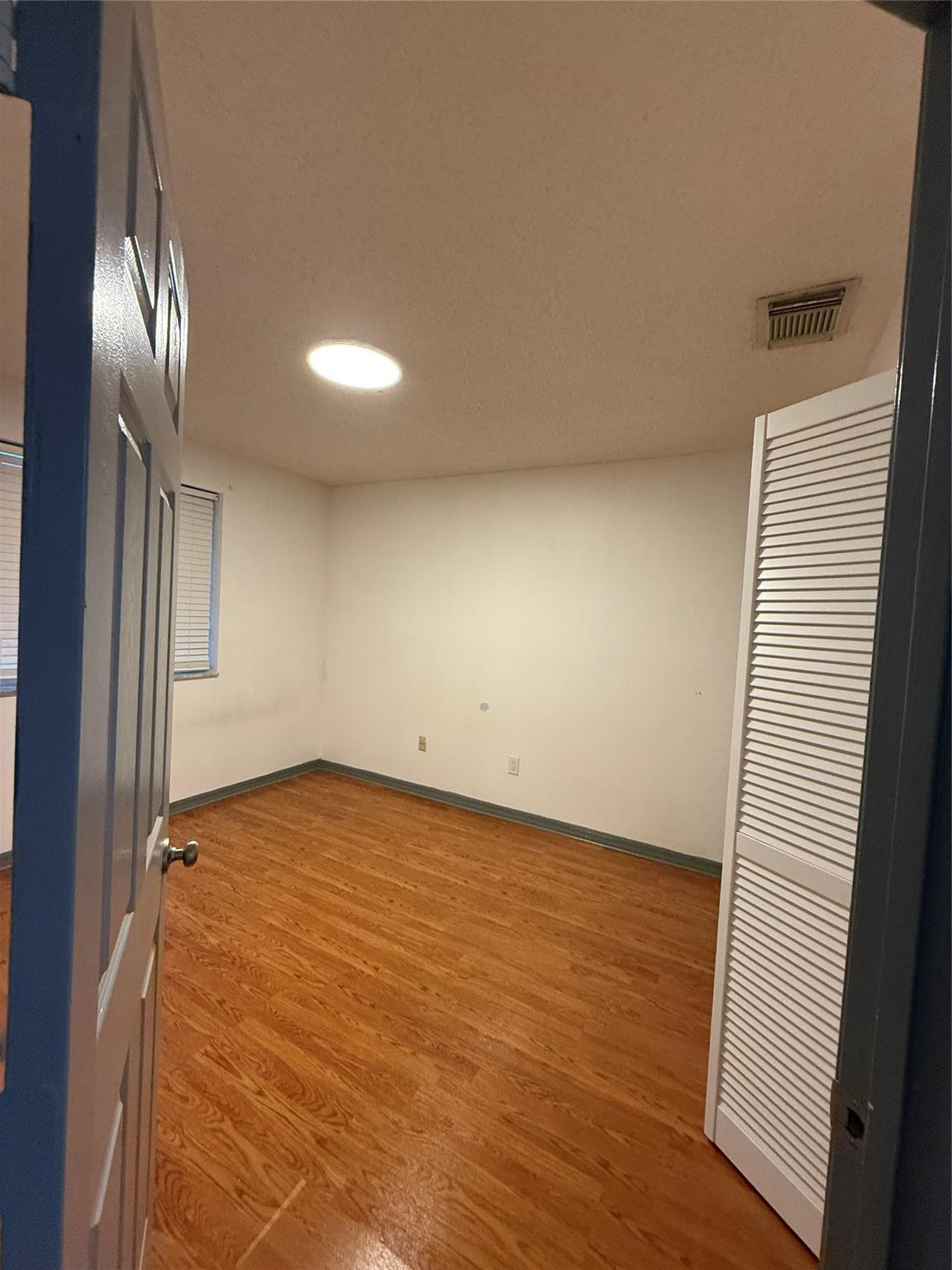 Twin Acres 154-15 B - Residential