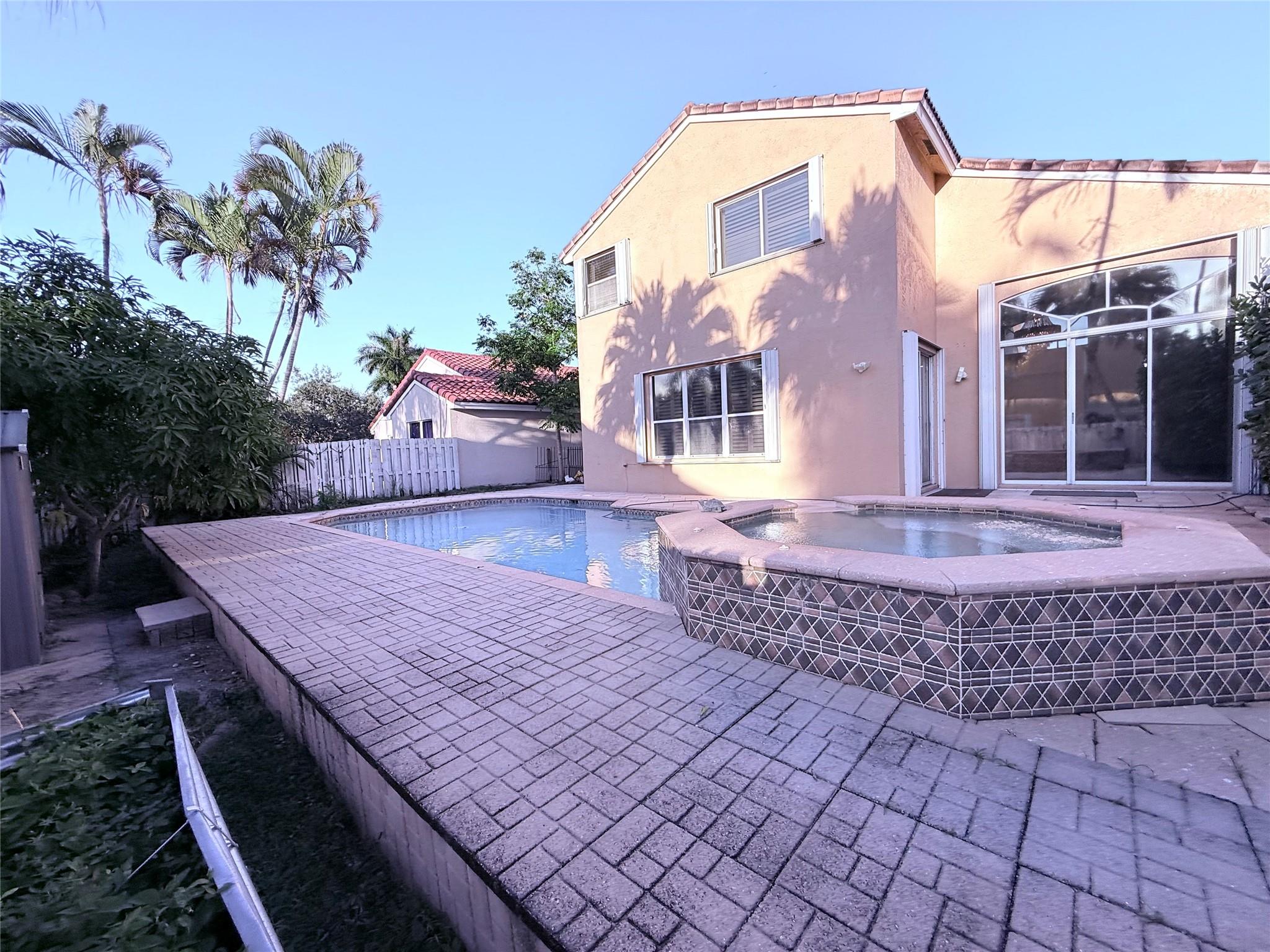 Twin Acres 154-15 B - Residential