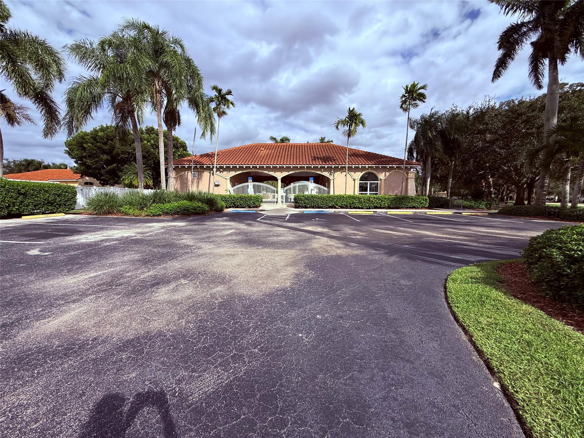 Twin Acres 154-15 B - Residential