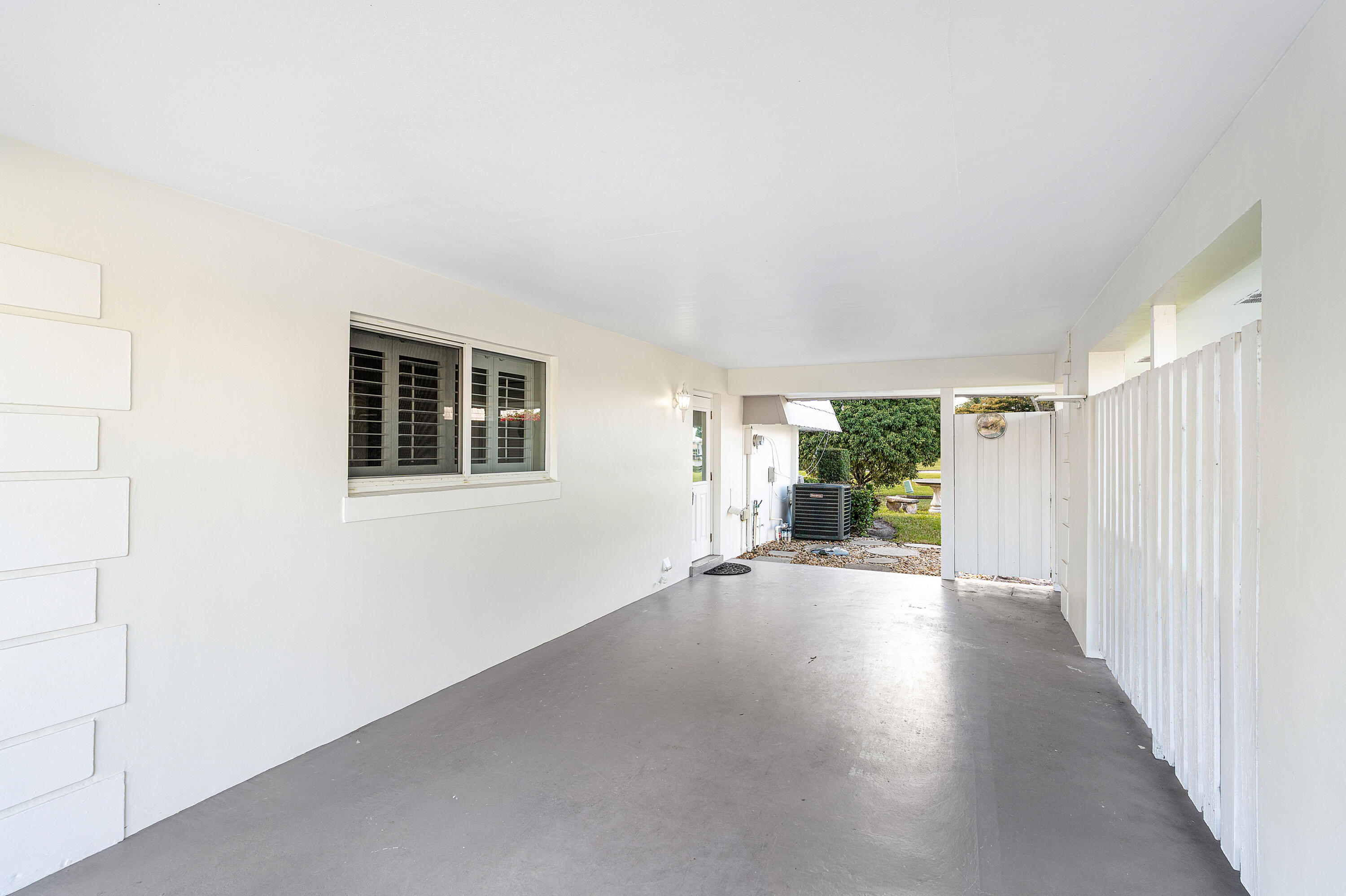 FRENCH ROYALE VILLAS AT ATLANTIS - Residential