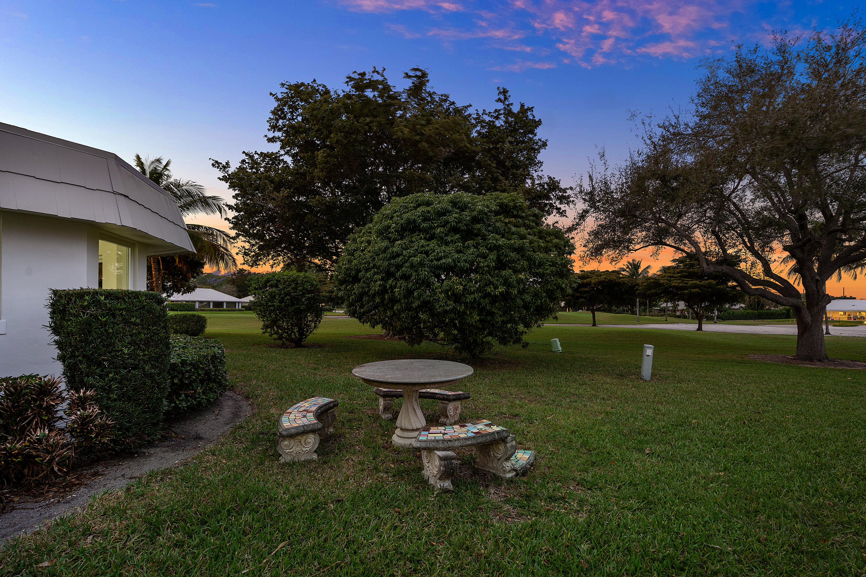 FRENCH ROYALE VILLAS AT ATLANTIS - Residential