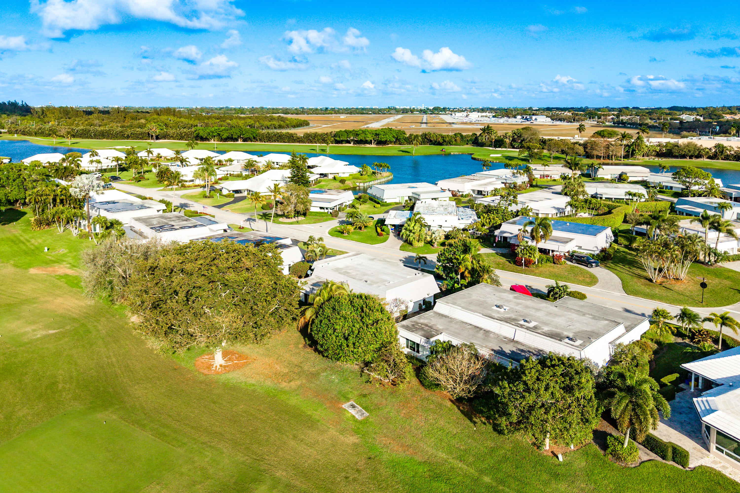 FRENCH ROYALE VILLAS AT ATLANTIS - Residential