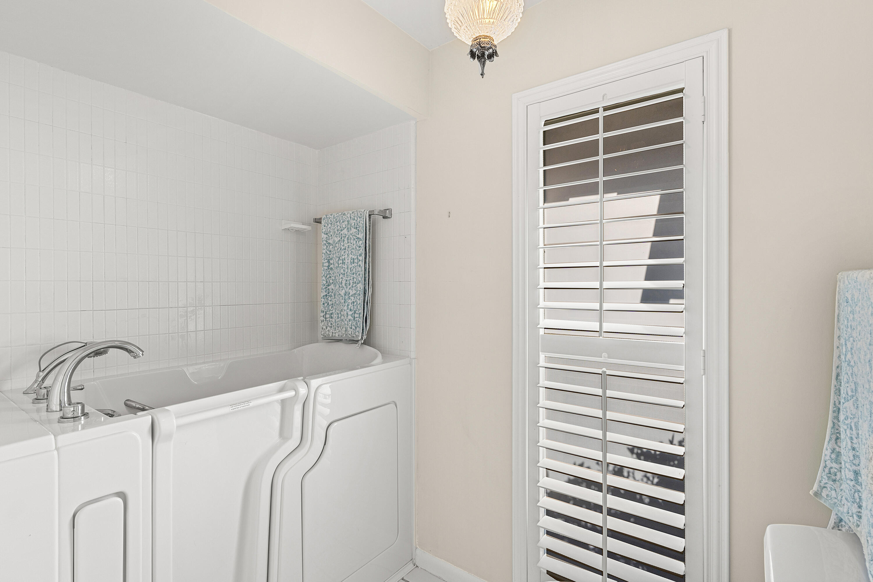 FRENCH ROYALE VILLAS AT ATLANTIS - Residential