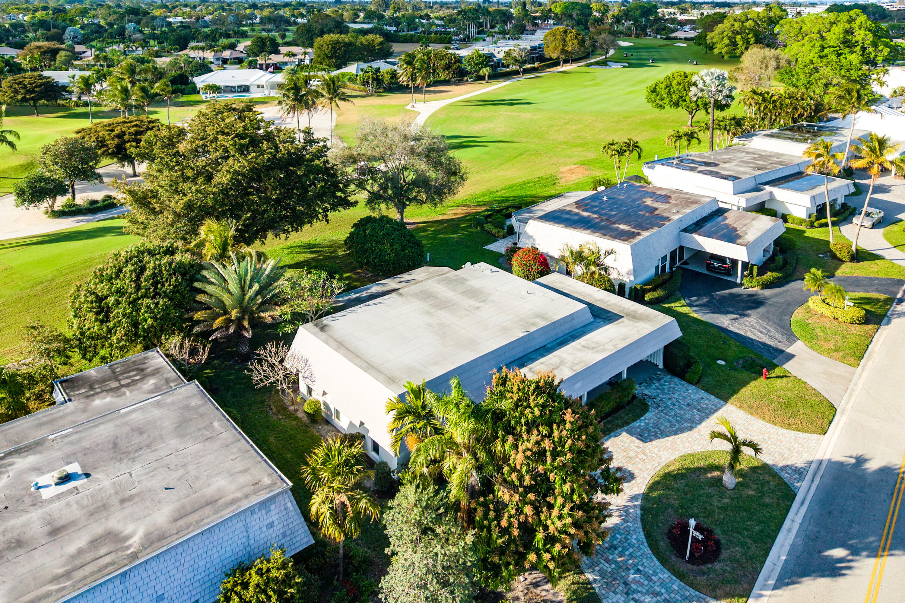 FRENCH ROYALE VILLAS AT ATLANTIS - Residential