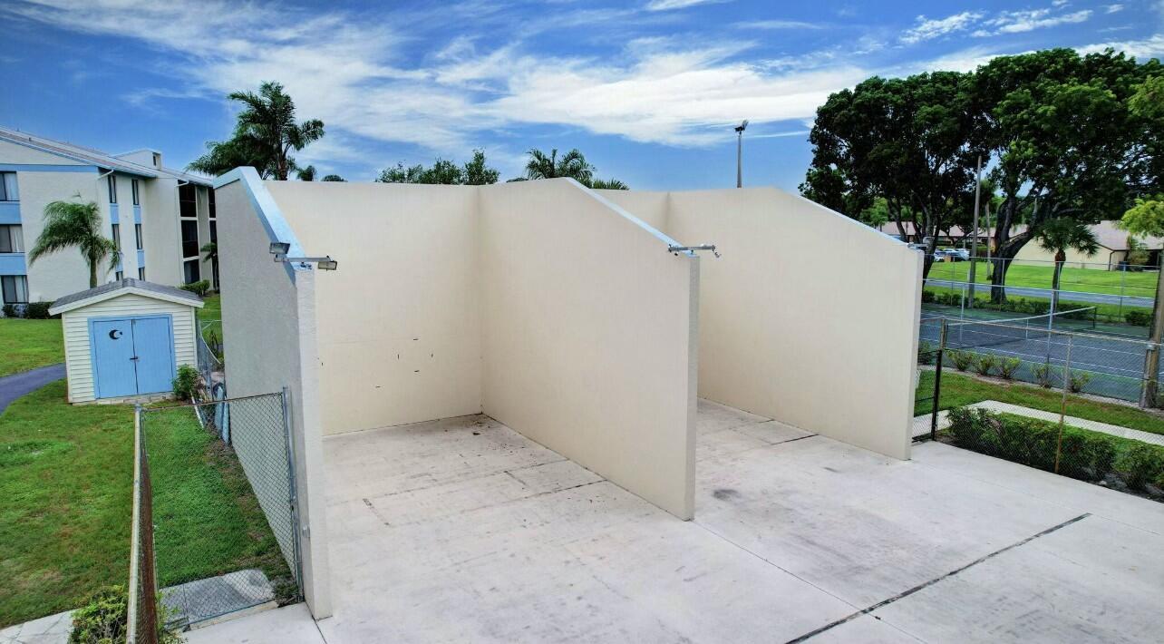 PALM CLUB VILLAGE I CONDO - Residential