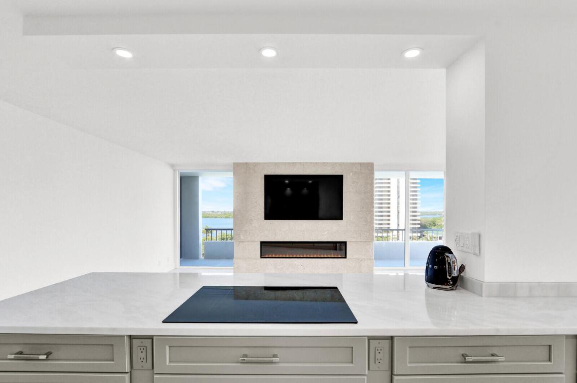 5510 N Ocean Drive 7c