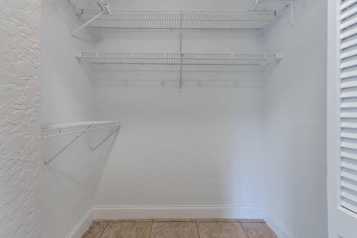 SUGAR POND MANOR OF WELLI - Residential Income