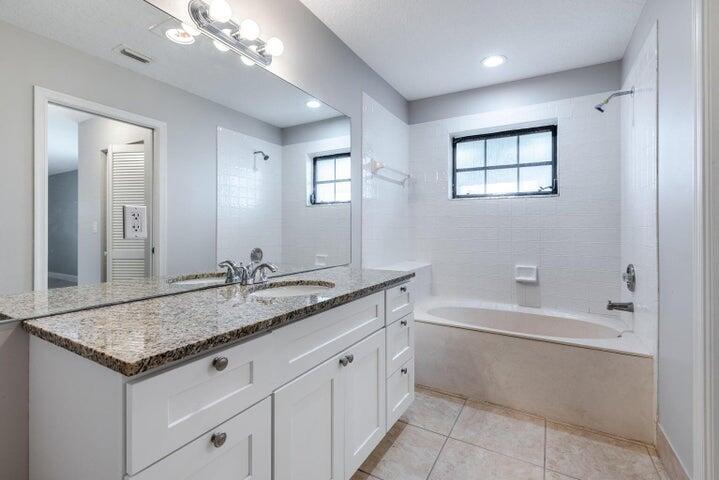 SUGAR POND MANOR OF WELLI - Residential Income