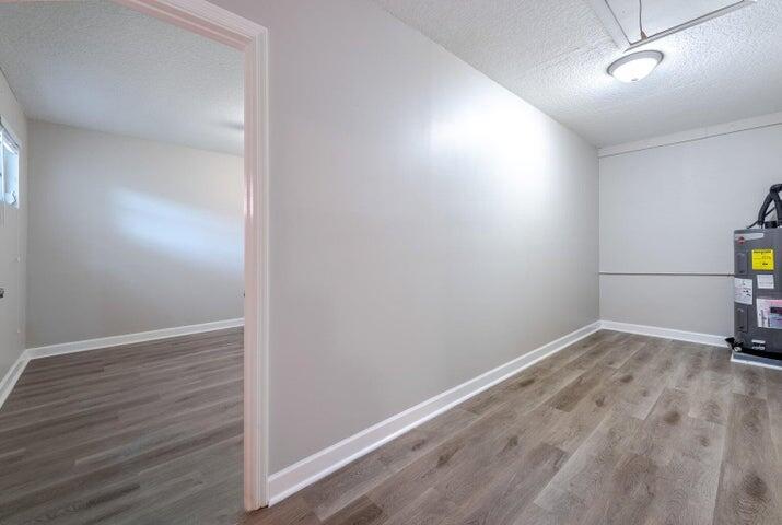 SUGAR POND MANOR OF WELLI - Residential Income