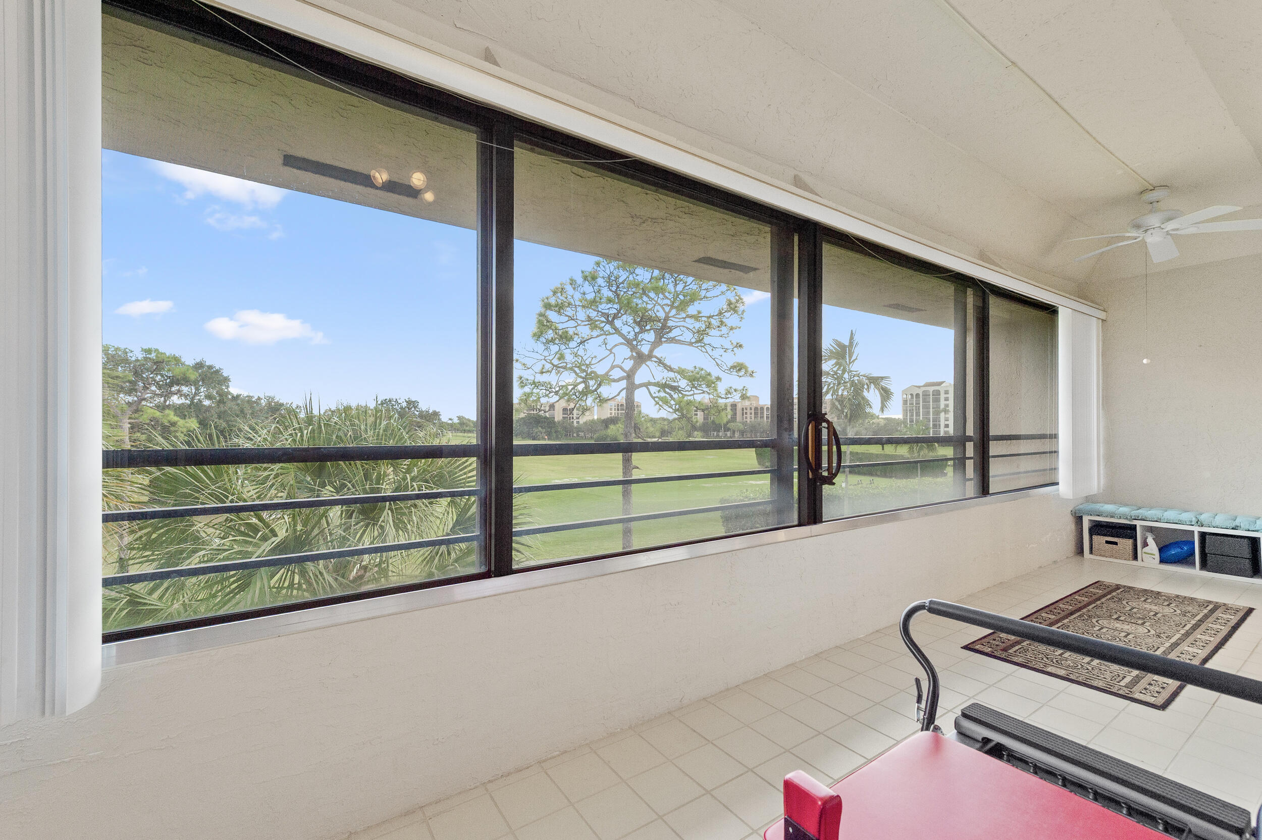 LA PAZ AT BOCA POINTE - Residential Lease