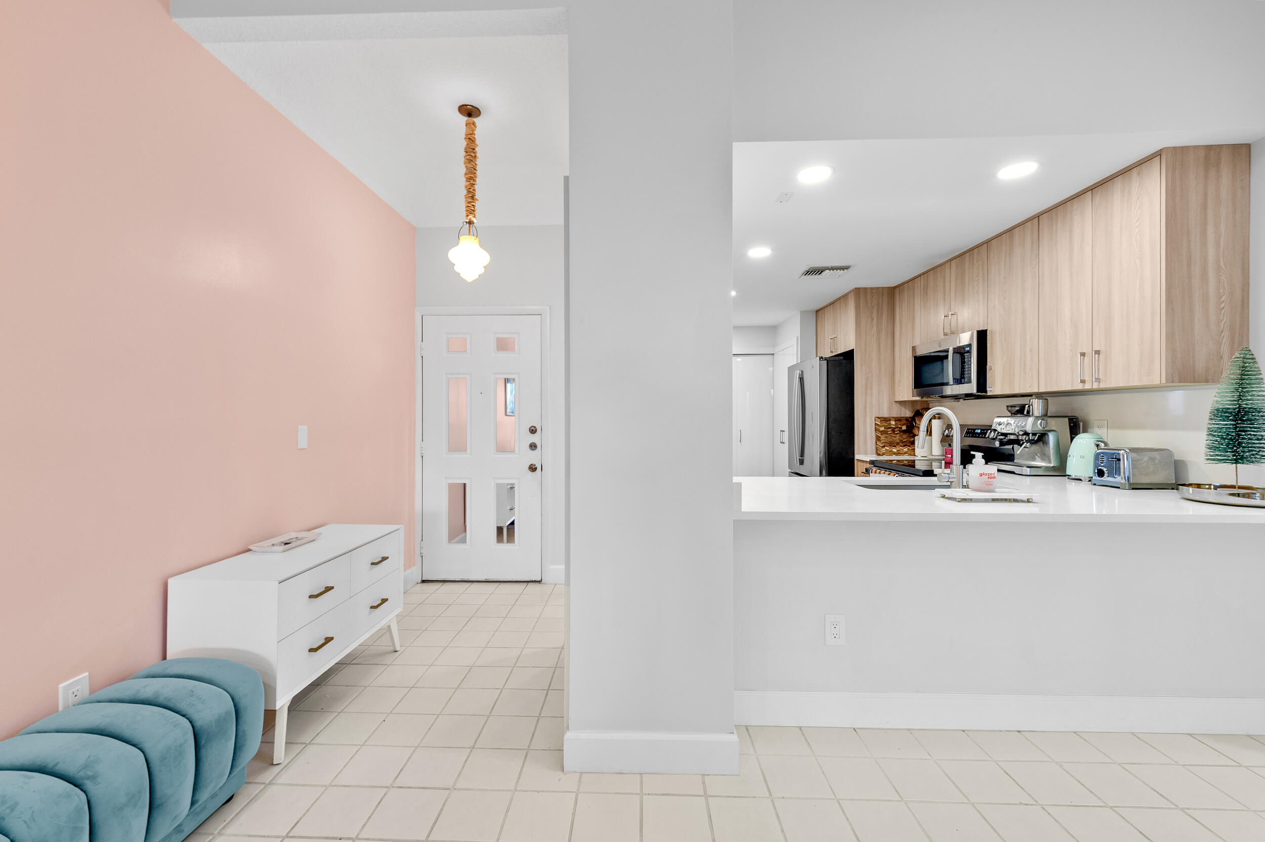 LA PAZ AT BOCA POINTE - Residential Lease