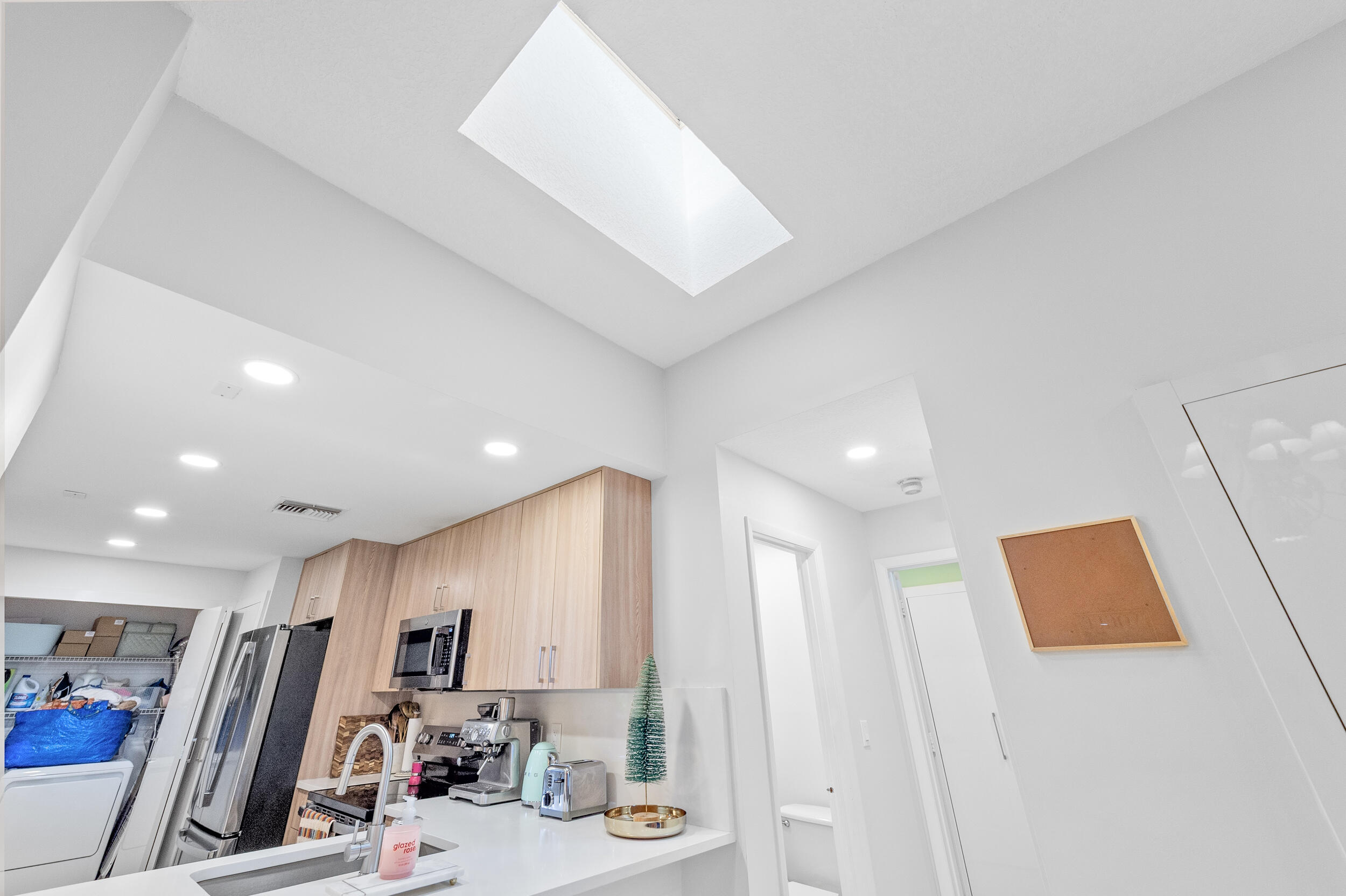 LA PAZ AT BOCA POINTE - Residential Lease