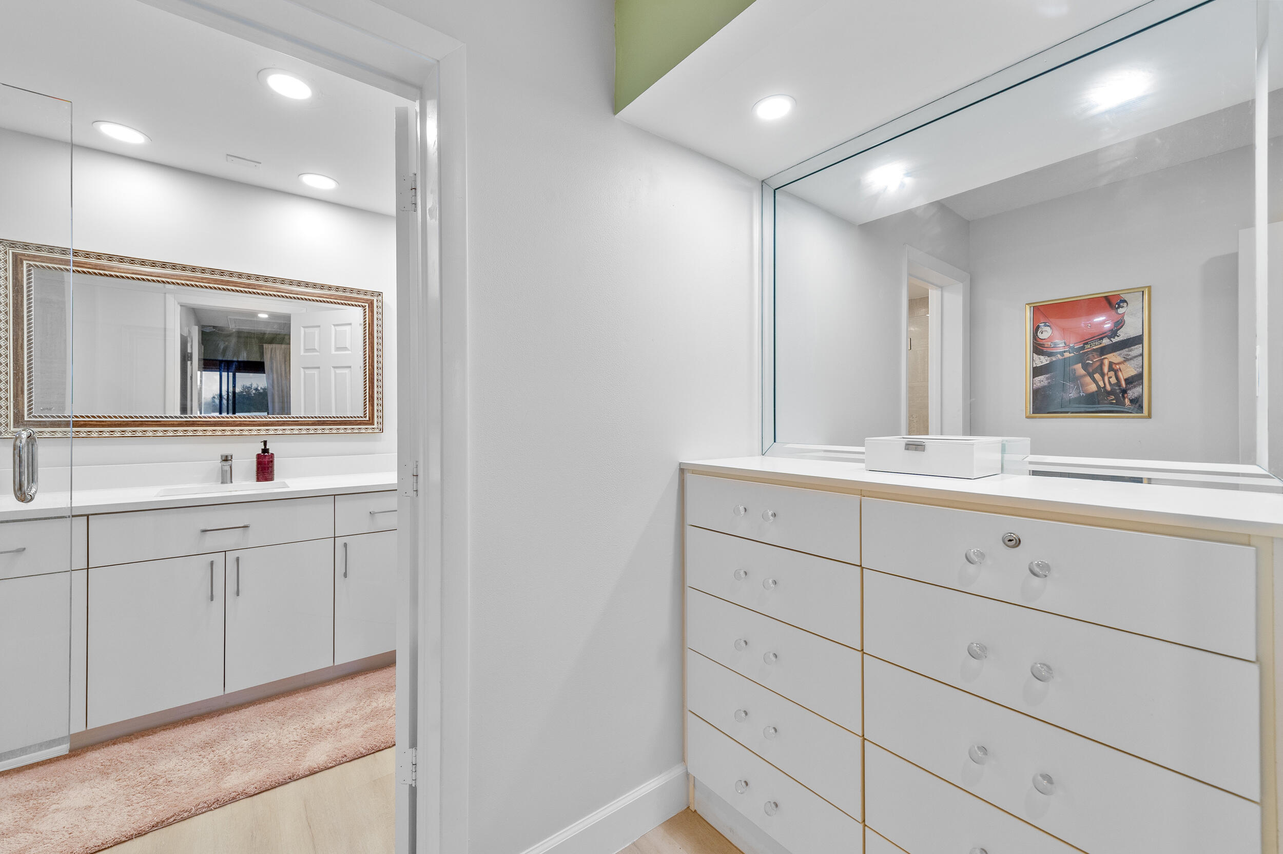 LA PAZ AT BOCA POINTE - Residential Lease