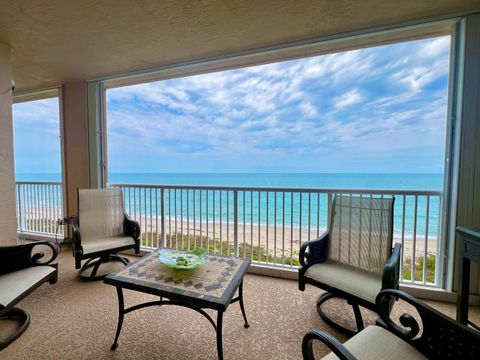 A home in Hutchinson Island