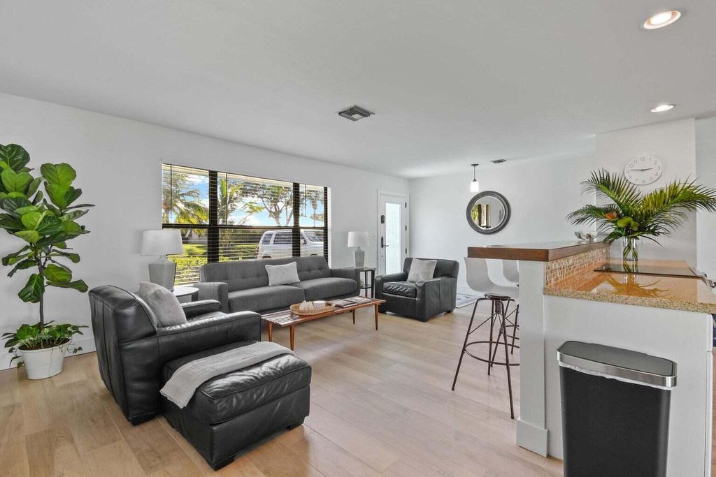 Photo of 4153 Wingo Street, Jupiter, FL 33458 (MLS # R11038536)