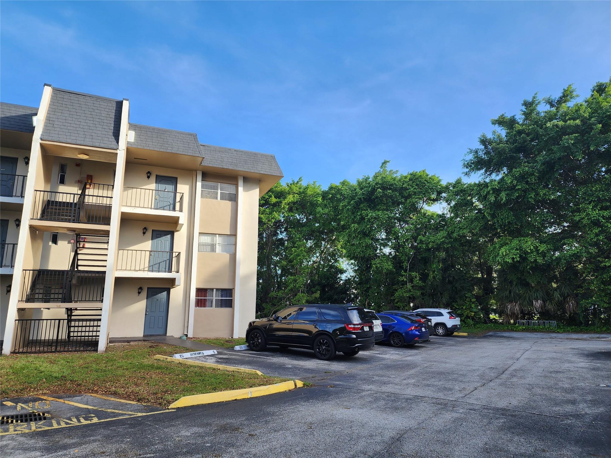 Versailles - Residential