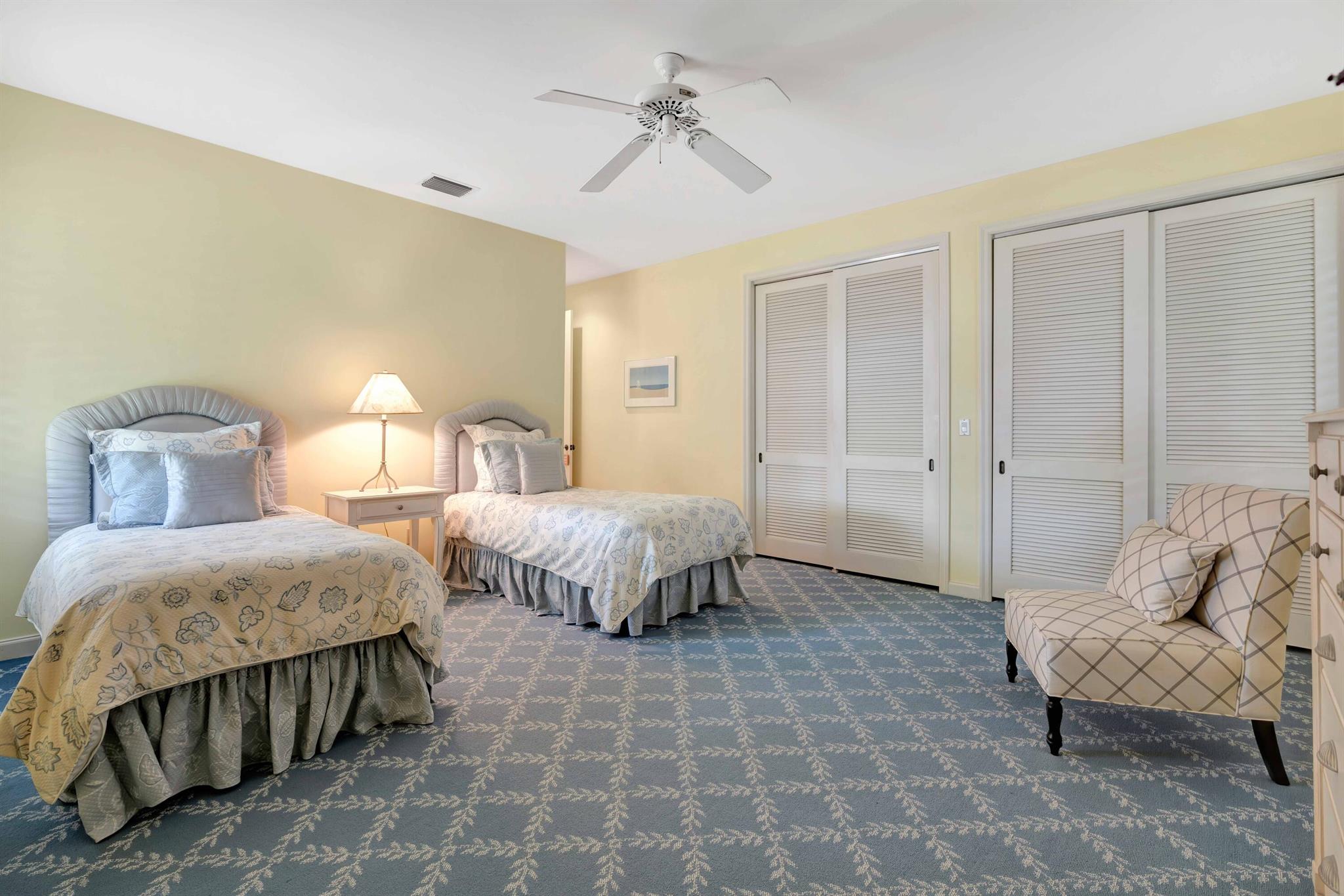 LOBLOLLY PINES - Residential