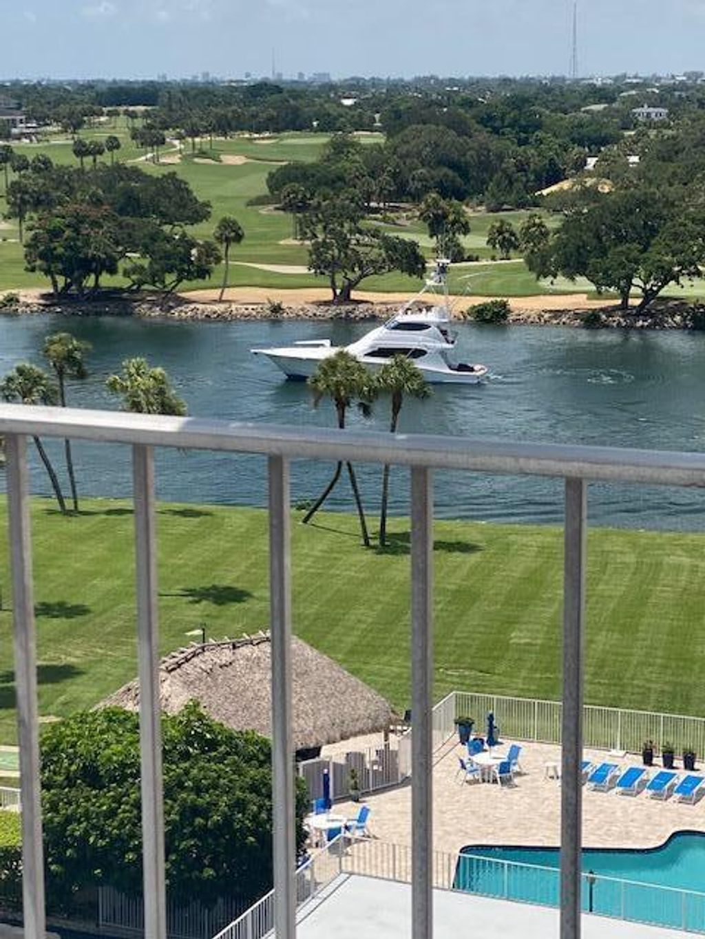 Photo of 336 Golfview Road #909, North Palm Beach, FL 33408 (MLS # R11005899)