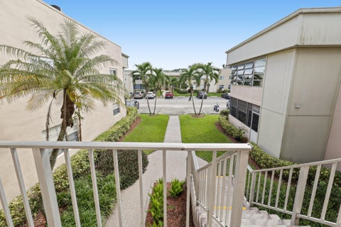 Tiny photo for 379 CAPRI H, Delray Beach, FL 33484 (MLS # B26088154)