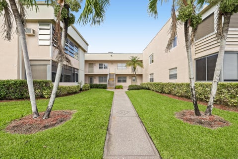 Tiny photo for 379 CAPRI H, Delray Beach, FL 33484 (MLS # B26088154)
