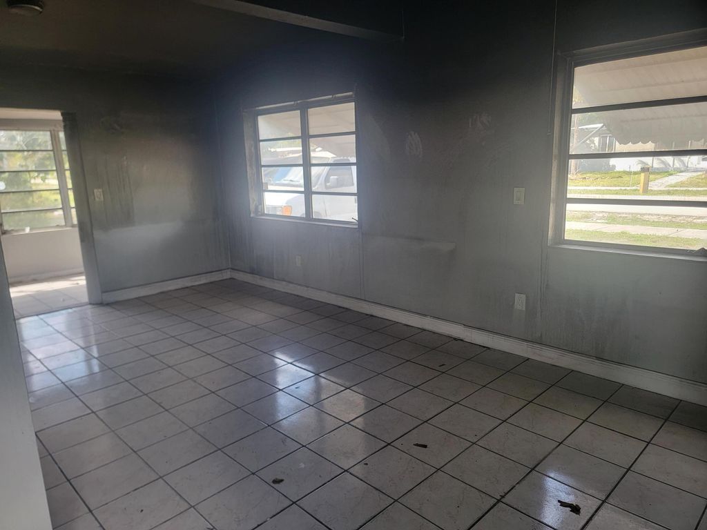 Photo of 4740 NE 14th Ave, Pompano Beach, FL 33064 (MLS # B26000962)