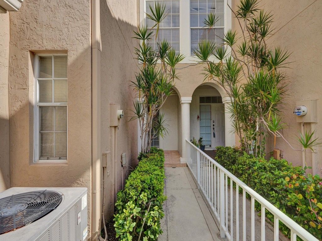 Photo of 5427 Grand Park Place, Boca Raton, FL 33486 (MLS # F10402194)