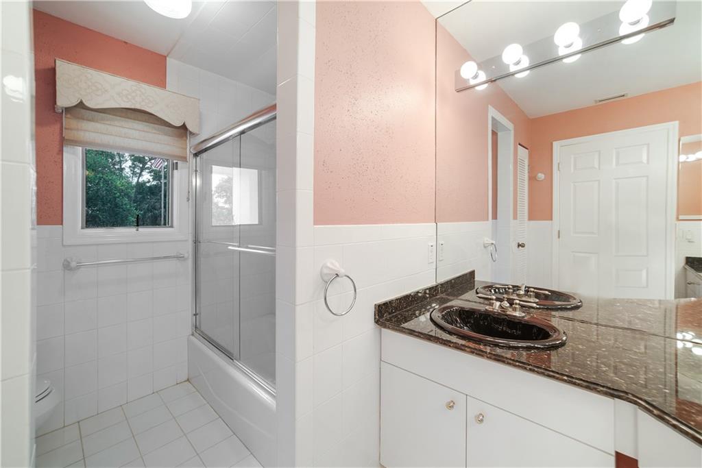 Pine Tree Estates - Residential