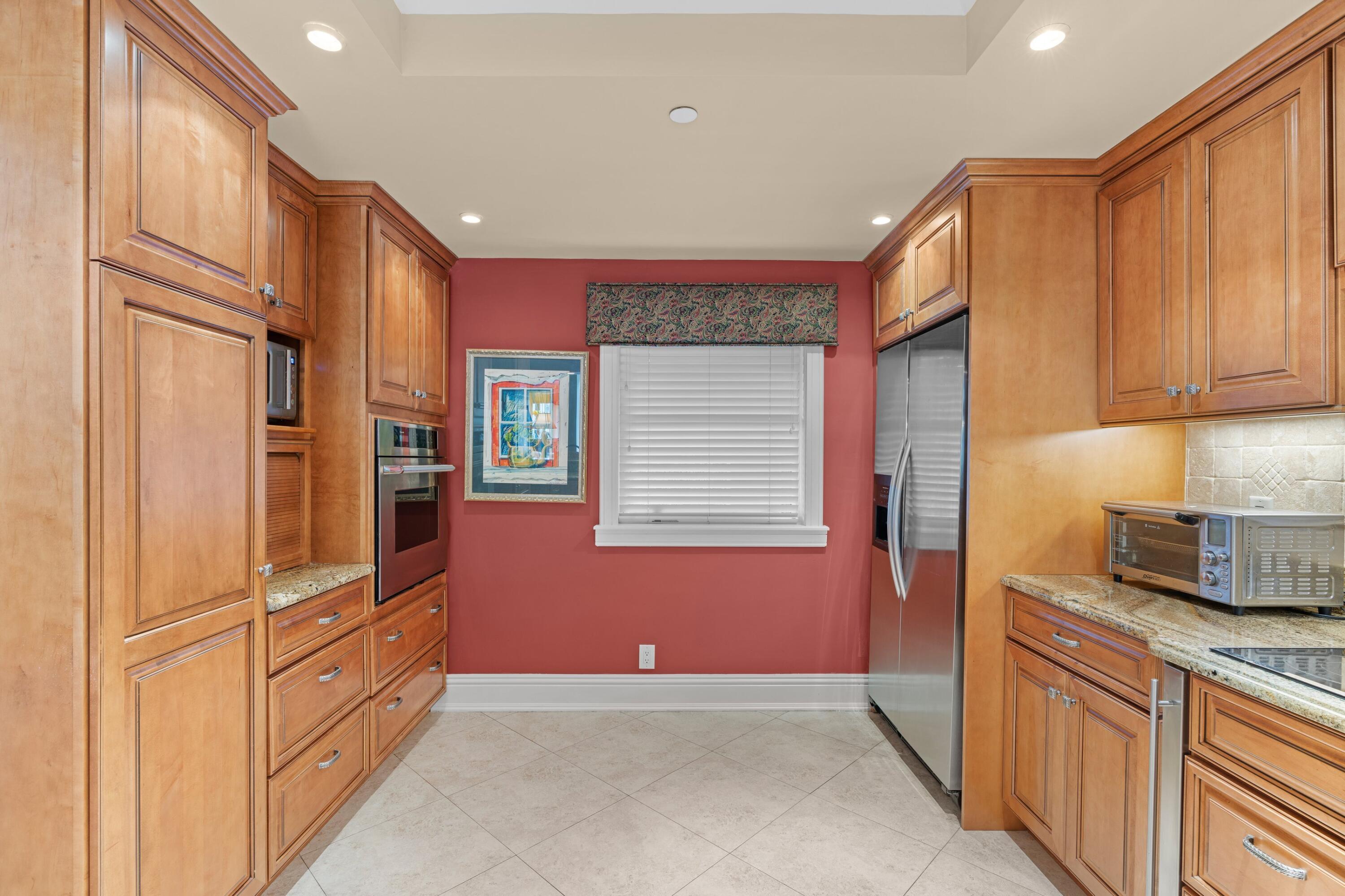 DELRAY HARBOR CLUB CONDO - Residential