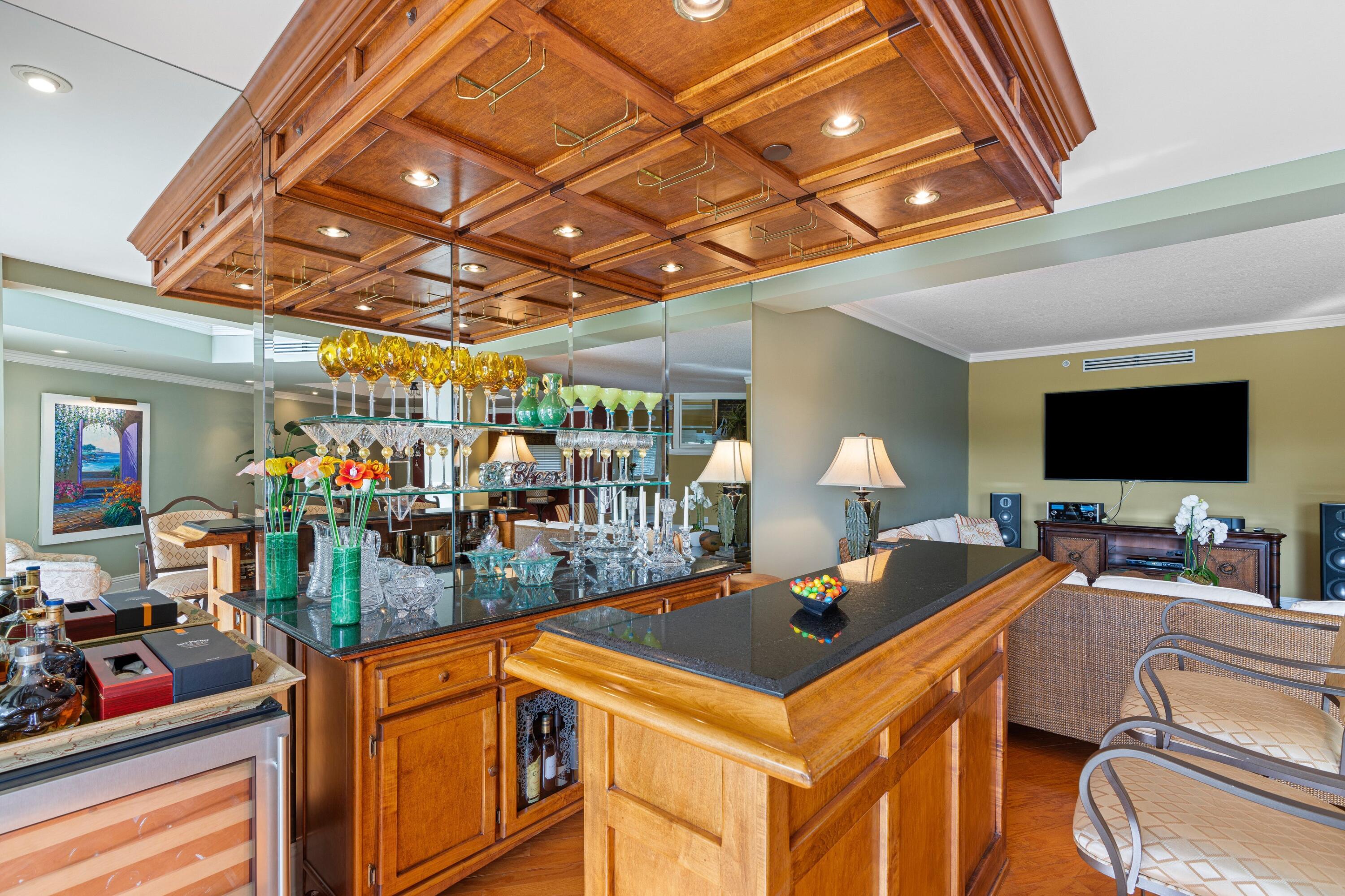 DELRAY HARBOR CLUB CONDO - Residential