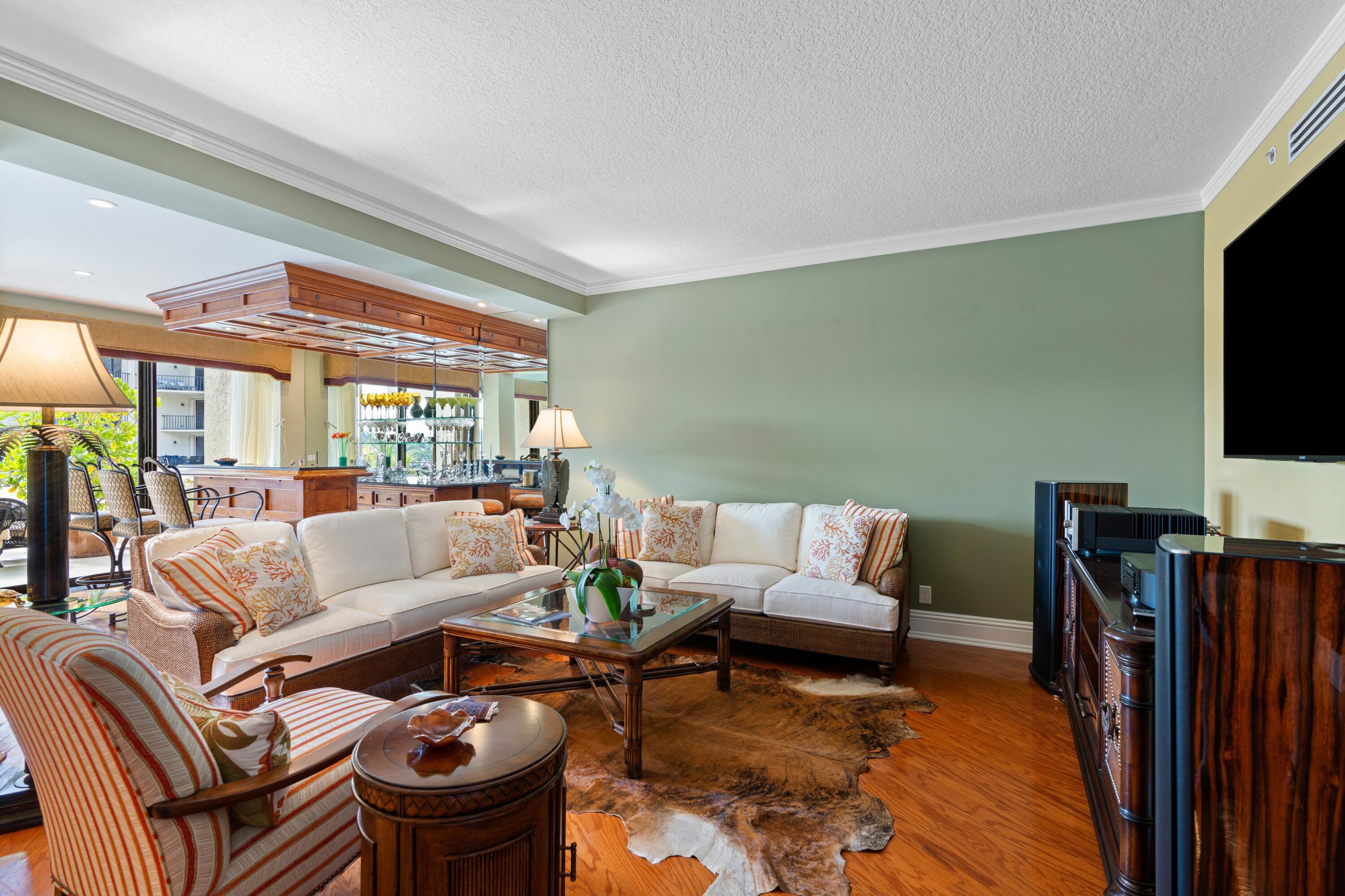 DELRAY HARBOR CLUB CONDO - Residential