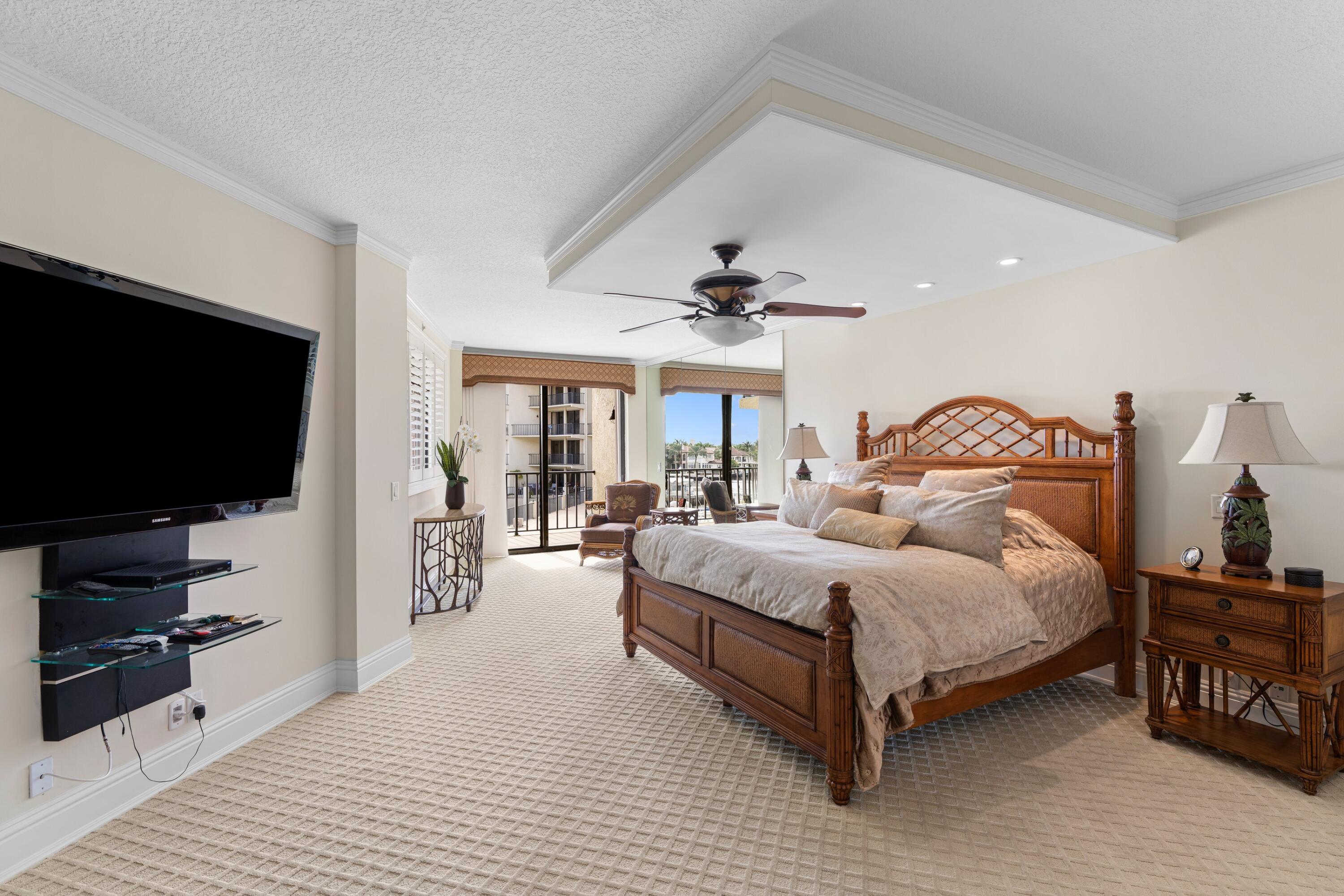 DELRAY HARBOR CLUB CONDO - Residential