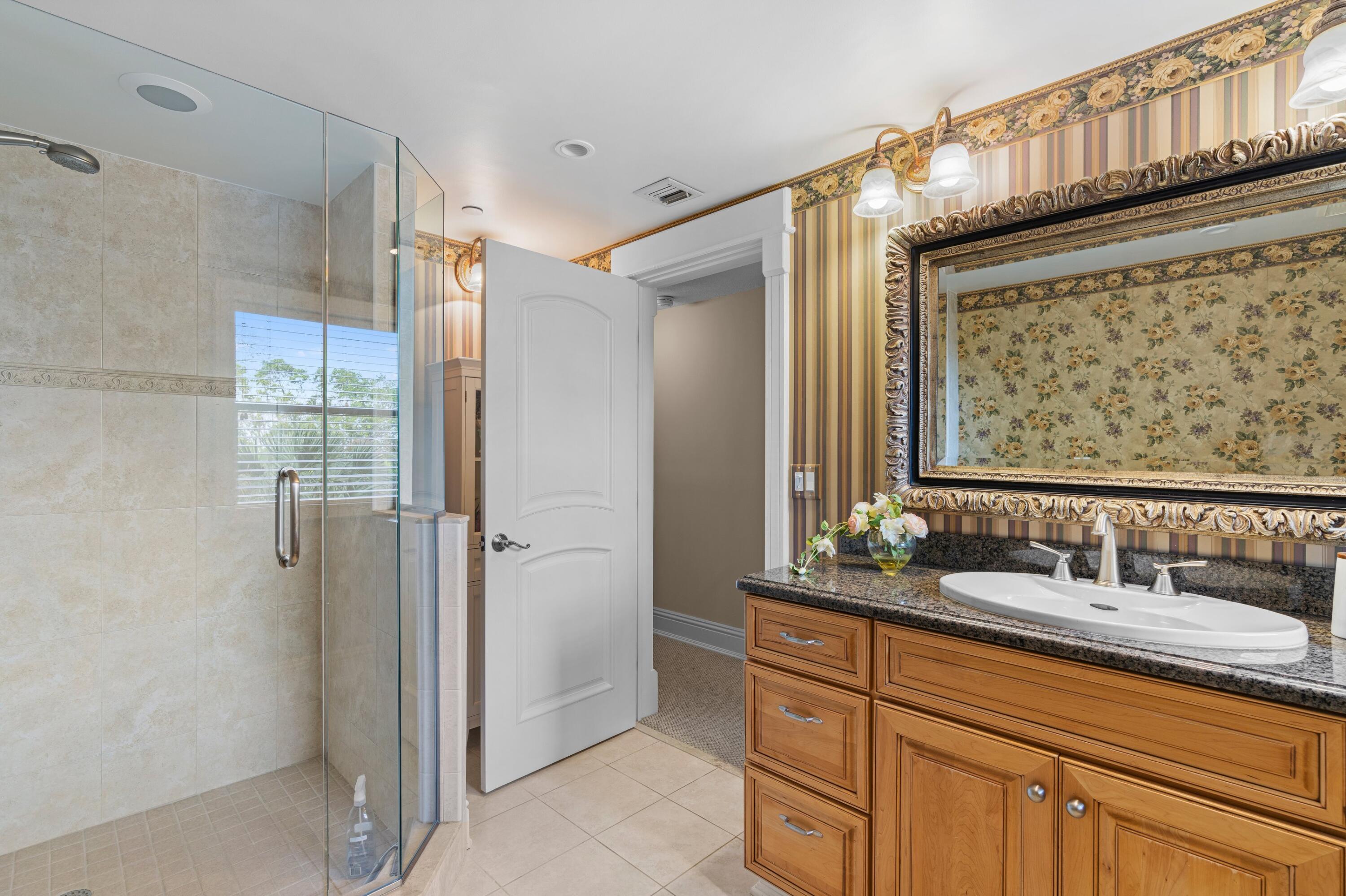 DELRAY HARBOR CLUB CONDO - Residential