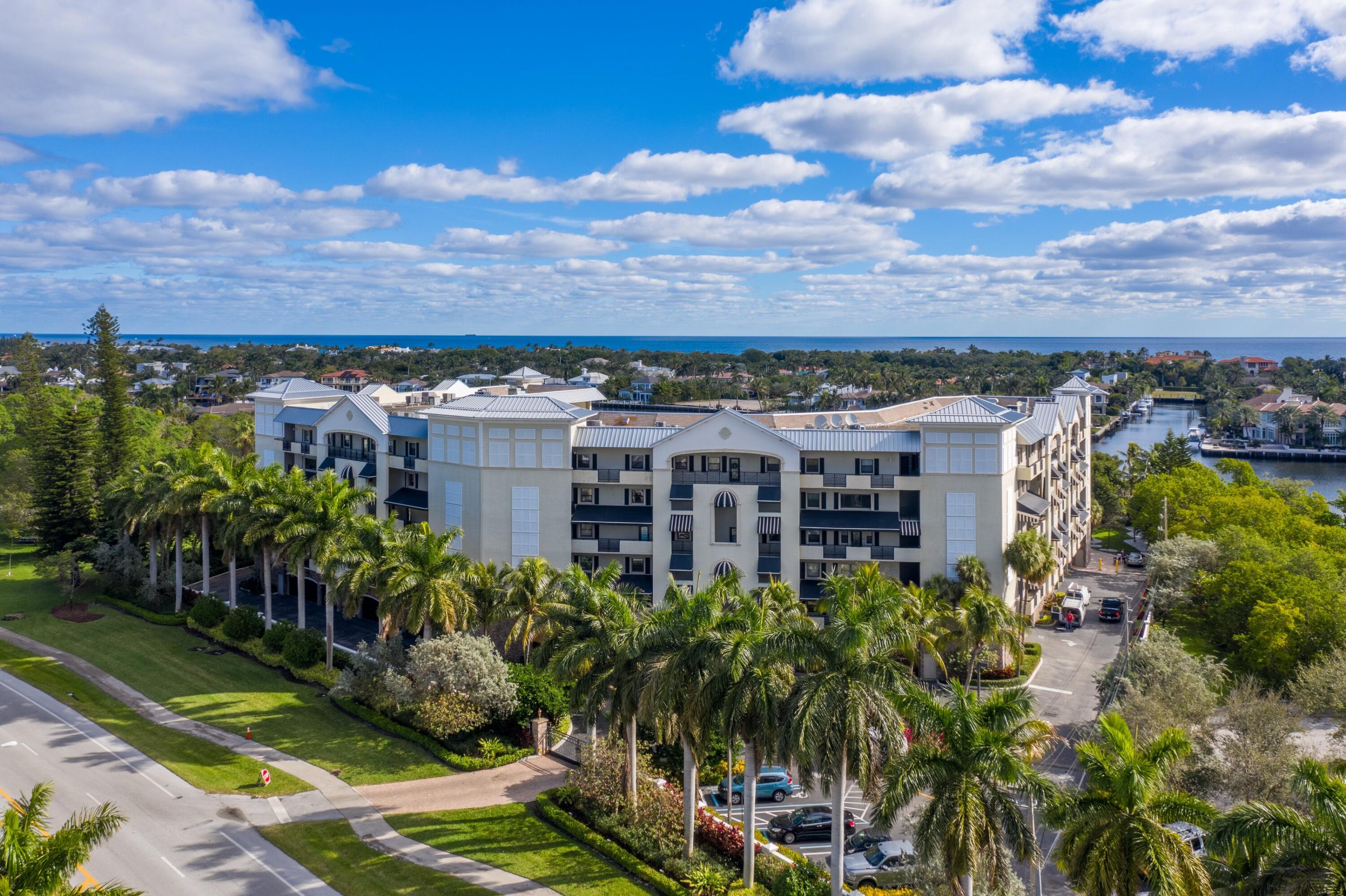 DELRAY HARBOR CLUB CONDO - Residential