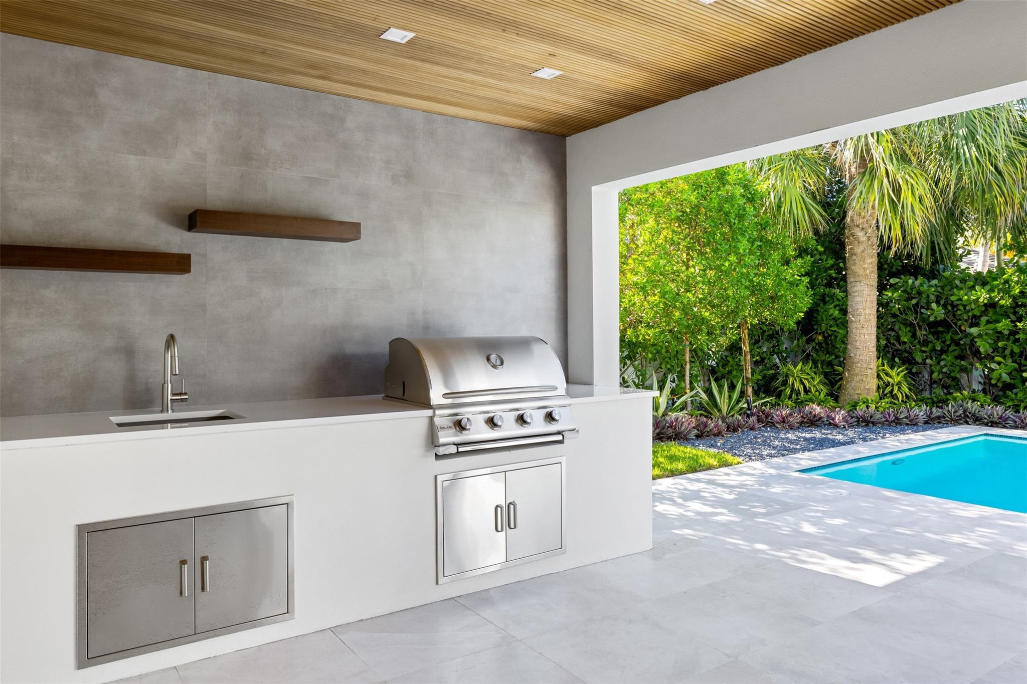 Sea Ranch Lakes - Residential