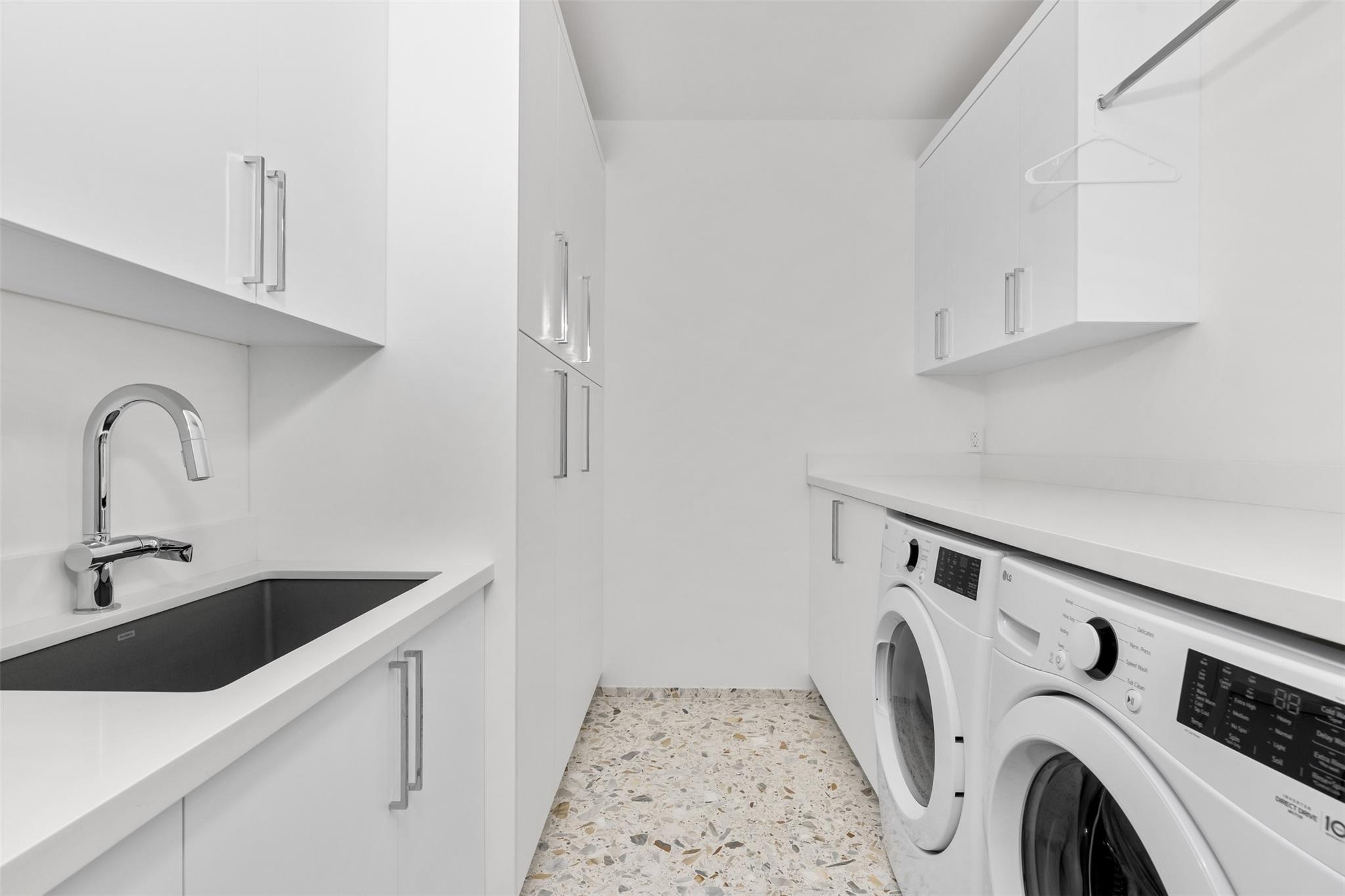 Sea Ranch Lakes - Residential