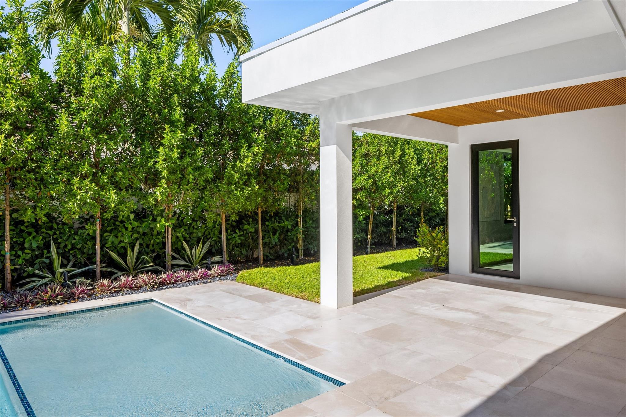 Sea Ranch Lakes - Residential