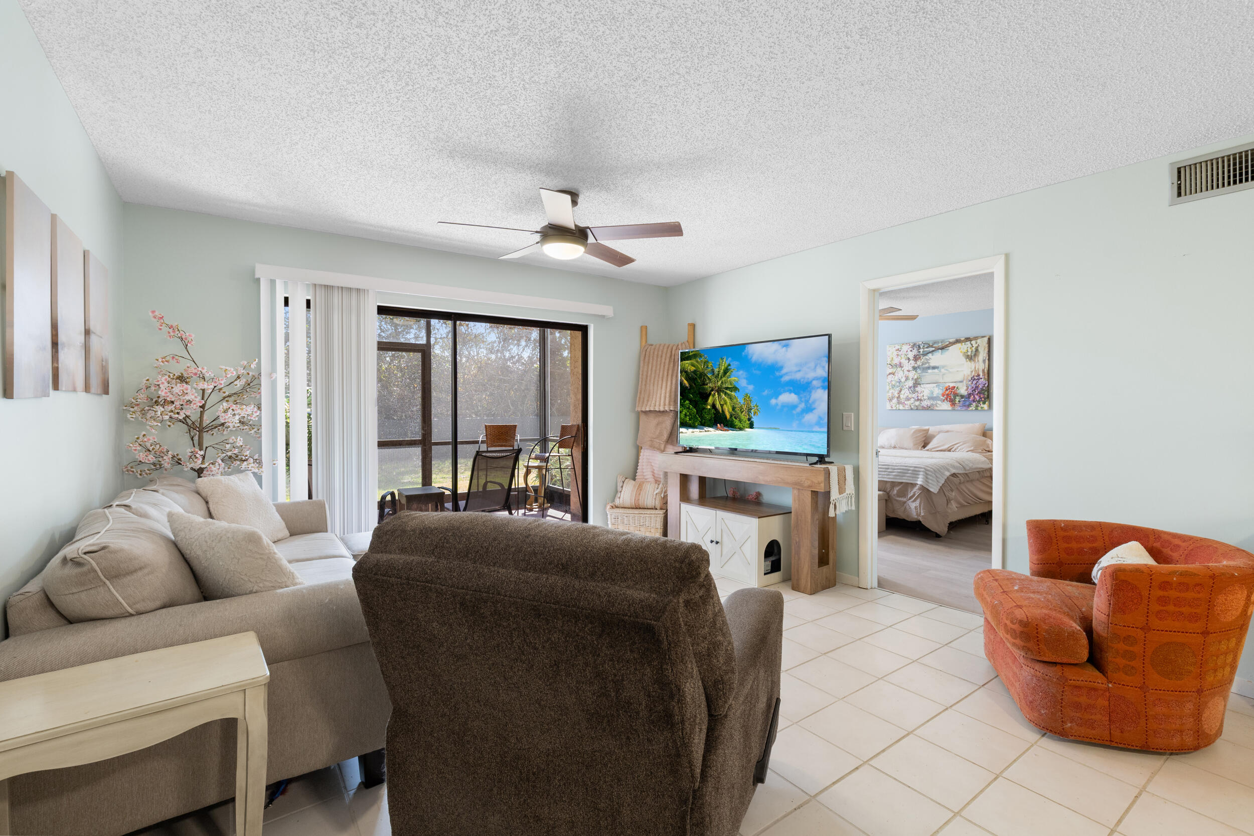 PARKVIEW CONDO - Residential