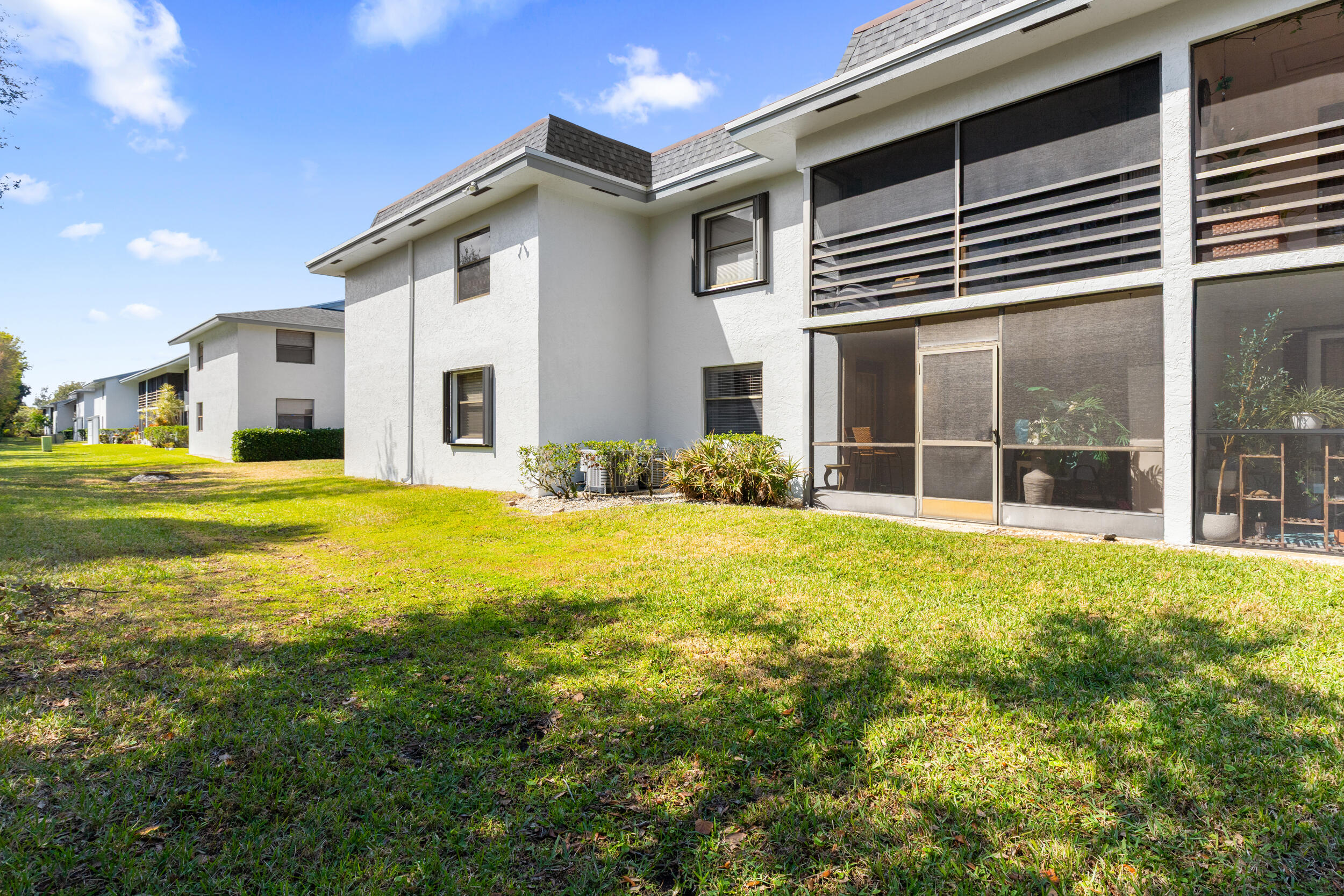 PARKVIEW CONDO - Residential