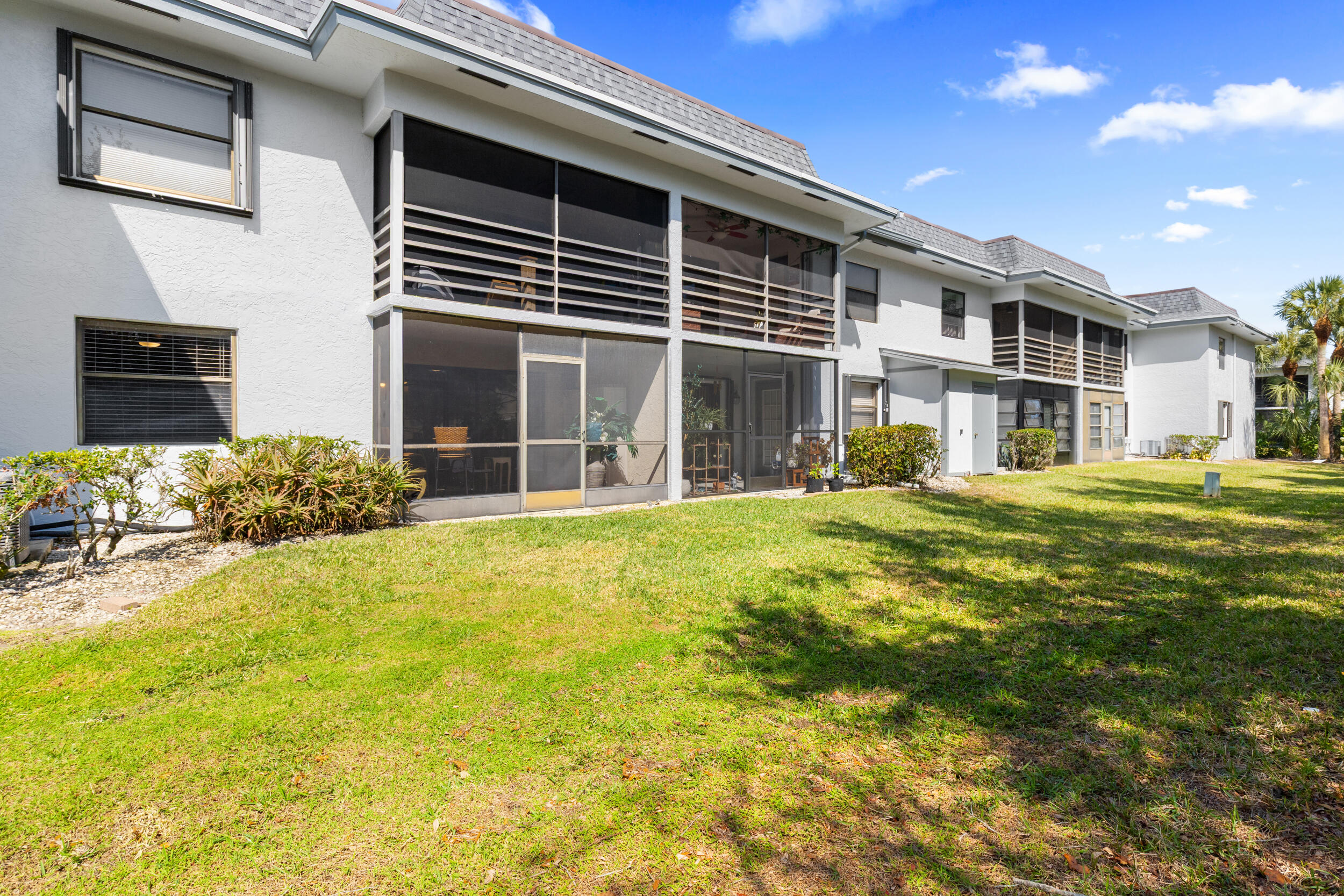 PARKVIEW CONDO - Residential