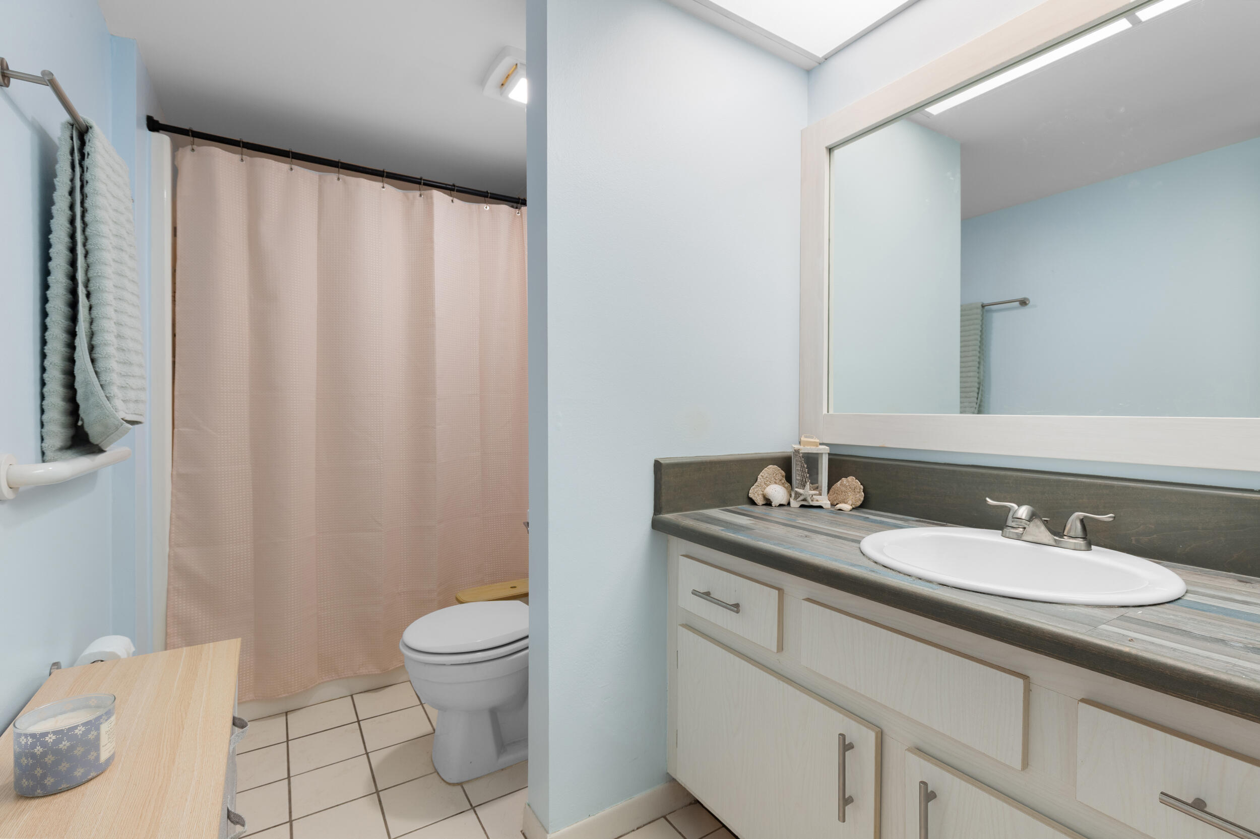 PARKVIEW CONDO - Residential