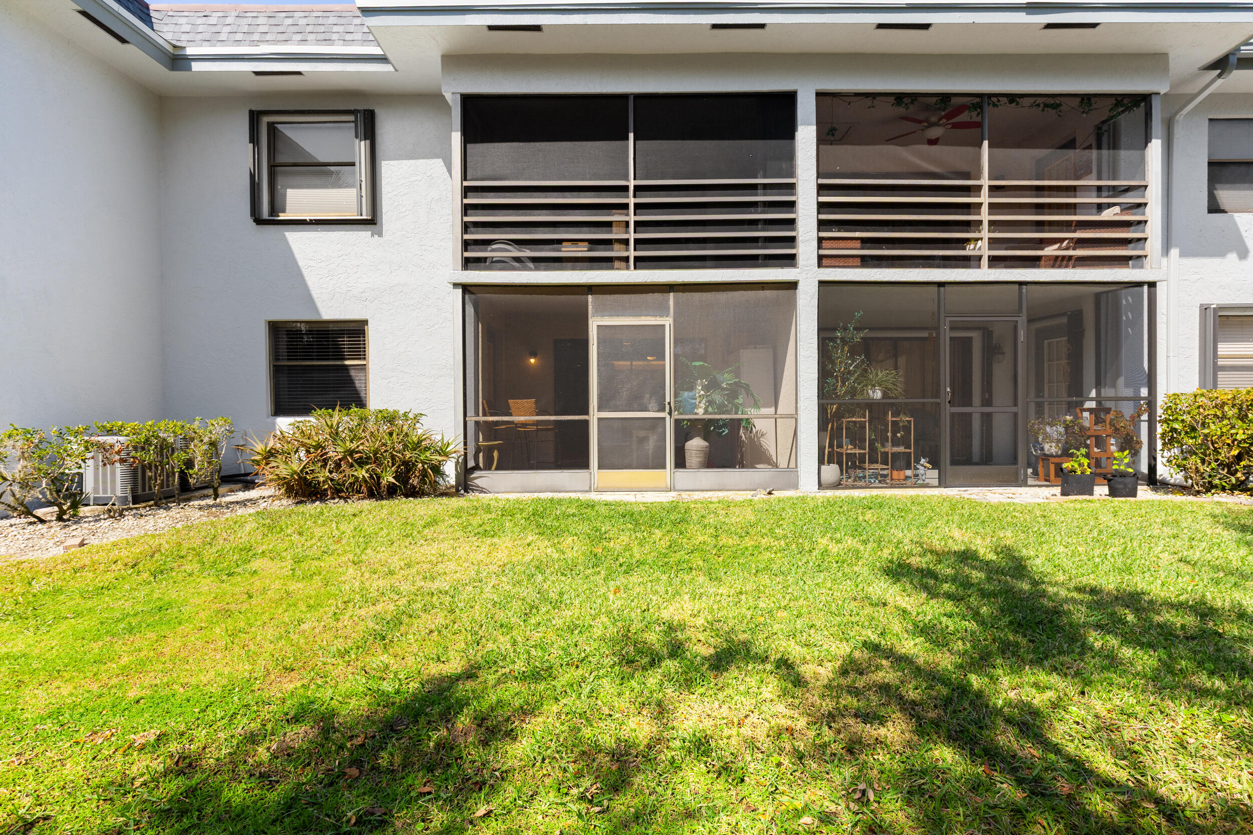 PARKVIEW CONDO - Residential