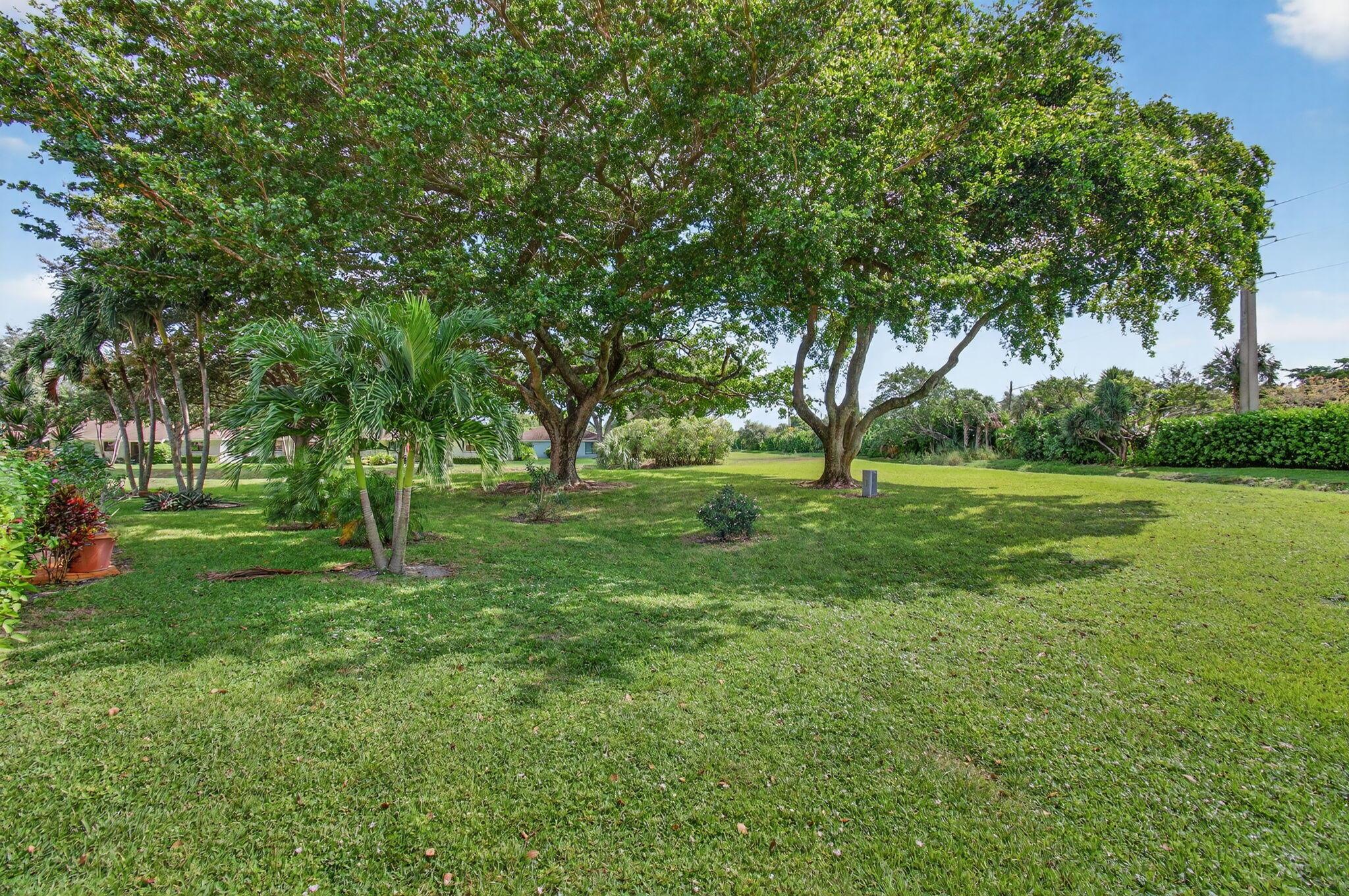 BENT TREE VILLAS WEST CON - Residential