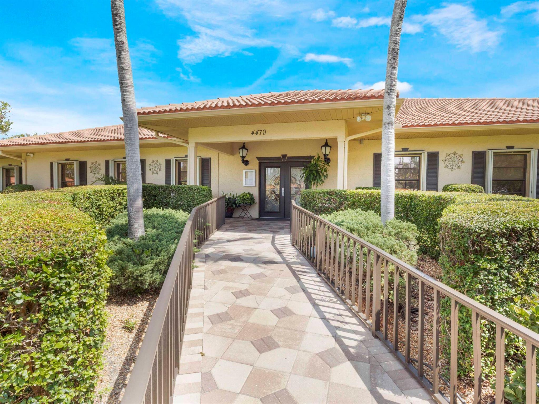 BENT TREE VILLAS WEST CON - Residential