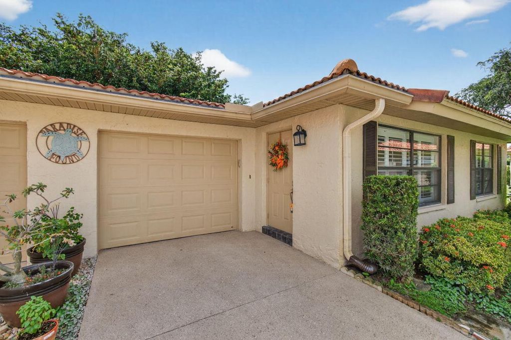 Photo of 4490 Nutmeg Tree Lane #B, Boynton Beach, FL 33436 (MLS # R11134629)