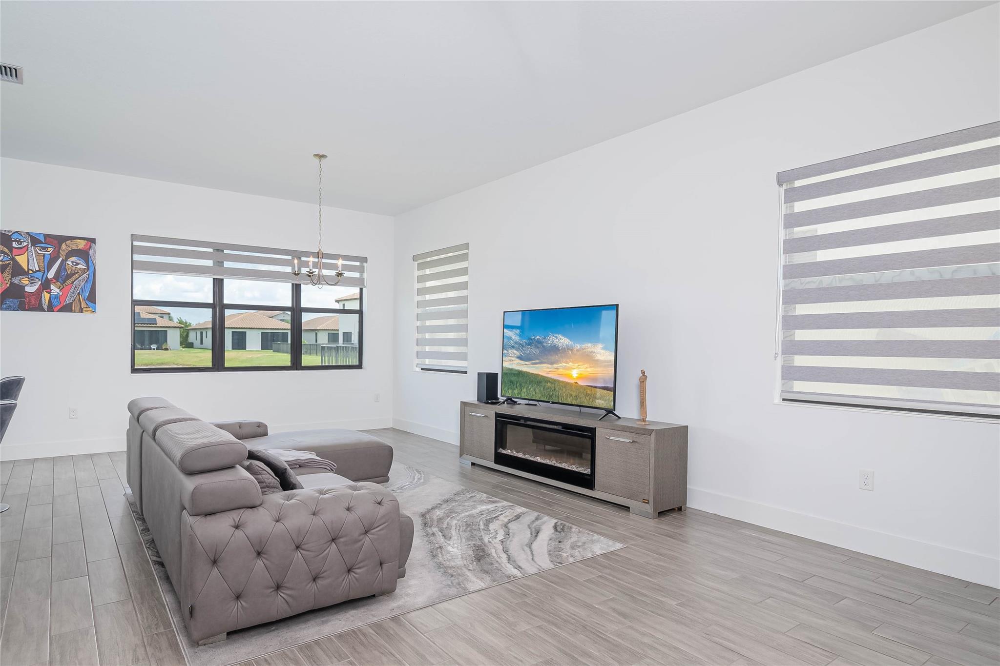 View photos, virtual tours, details... 5461 Soria Ave