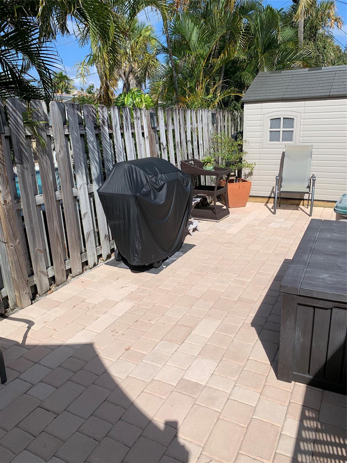 Hillsboro Shores Sec B 22 - Residential Income