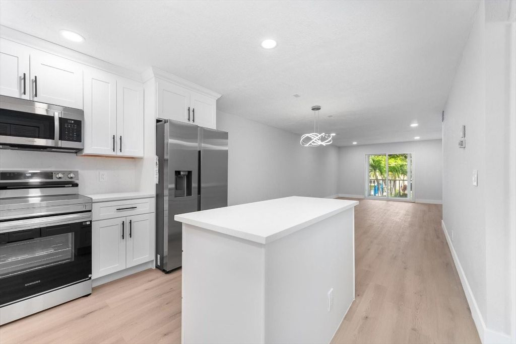 Photo of 750 SE 6th Avenue #233, Deerfield Beach, FL 33441 (MLS # F10539539)