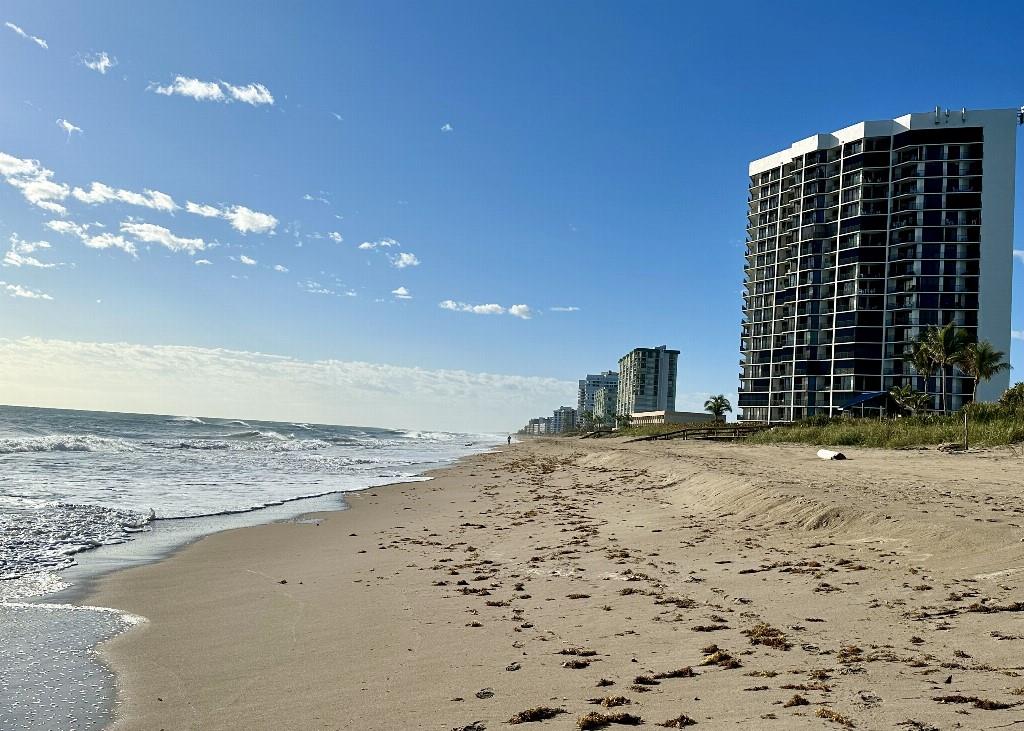 9650 S Ocean Dr 1901