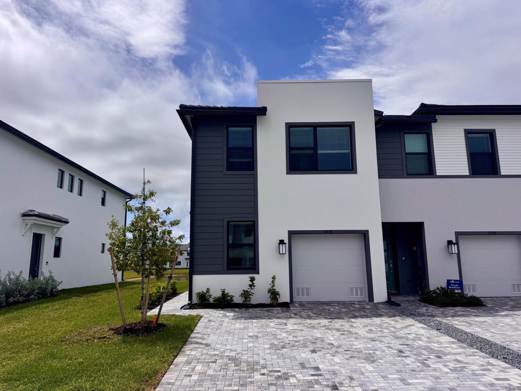 Photo of 4238 Efendi Drive #Nautical 55-30, Lantana, FL 33462 (MLS # B26029272)